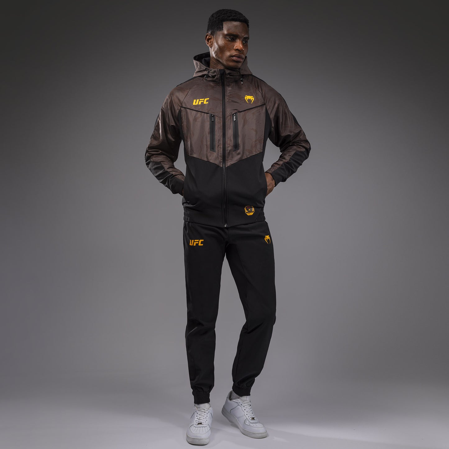 UFC Fusion by Venum Fight Week Herren Zip Hoodie - Erdiges Braun