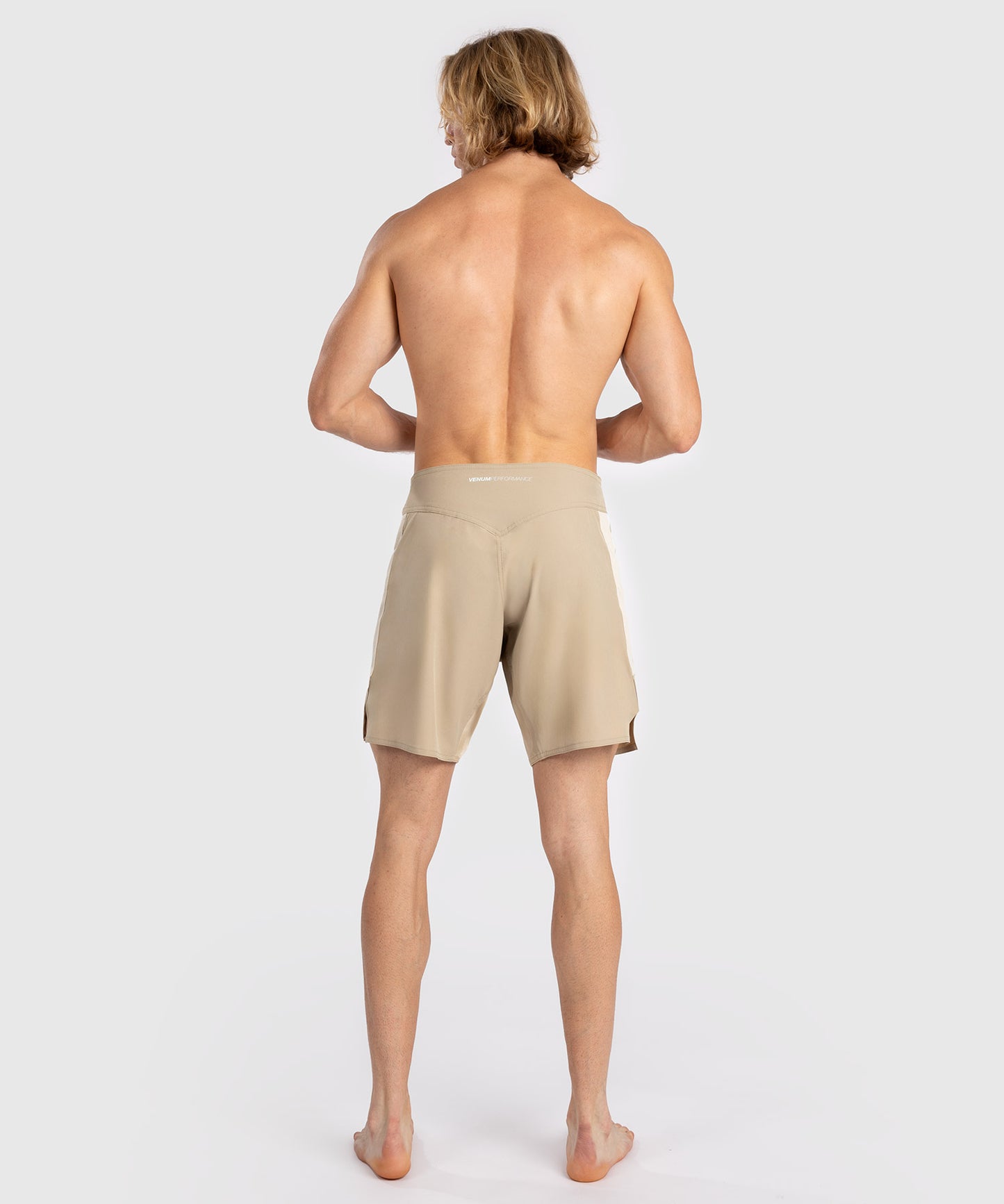 Venum Tempest Herren Kampfshorts - Beige/Sand