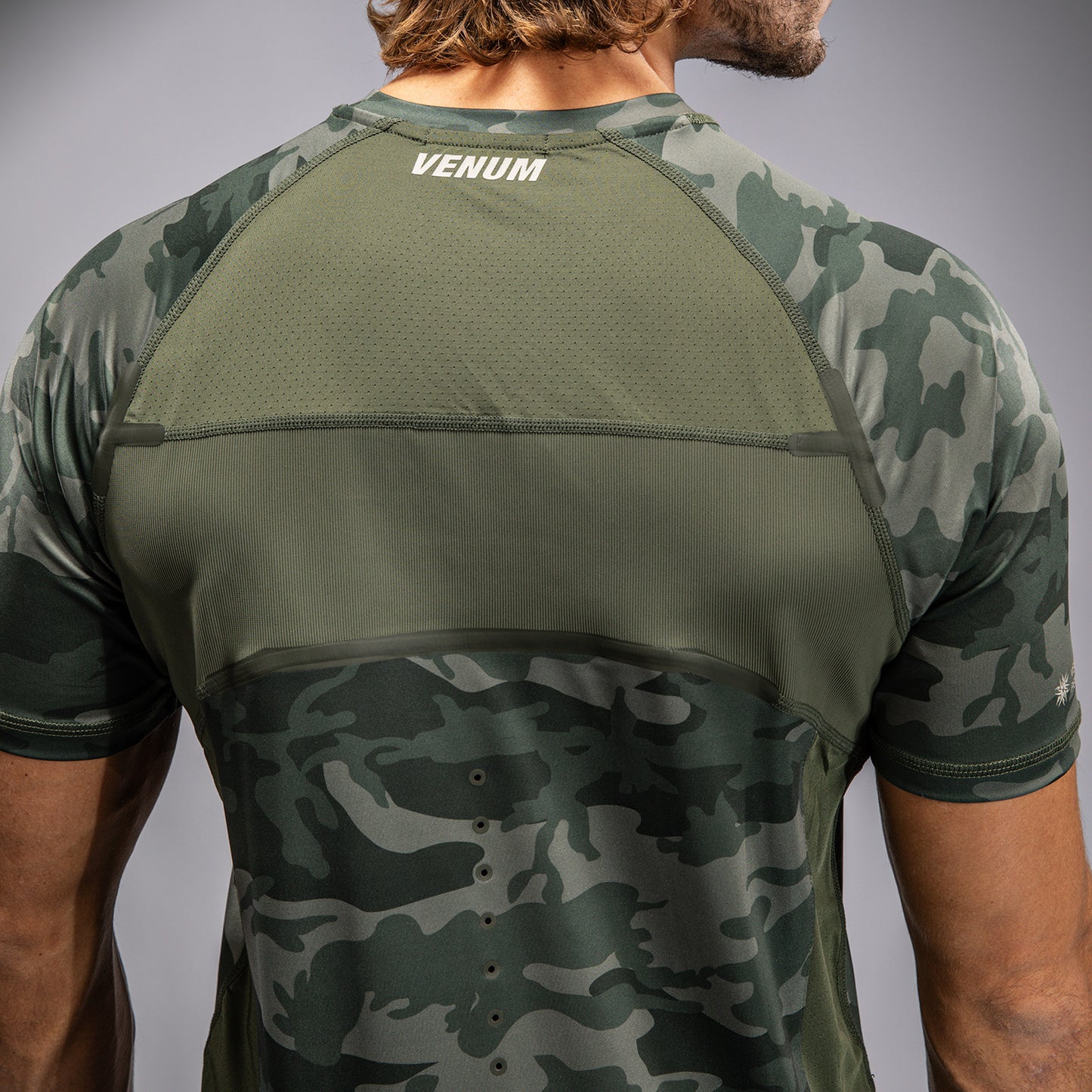 Venum G-Fit Air Herren Dry-Tech T-Shirt - Army Camouflage