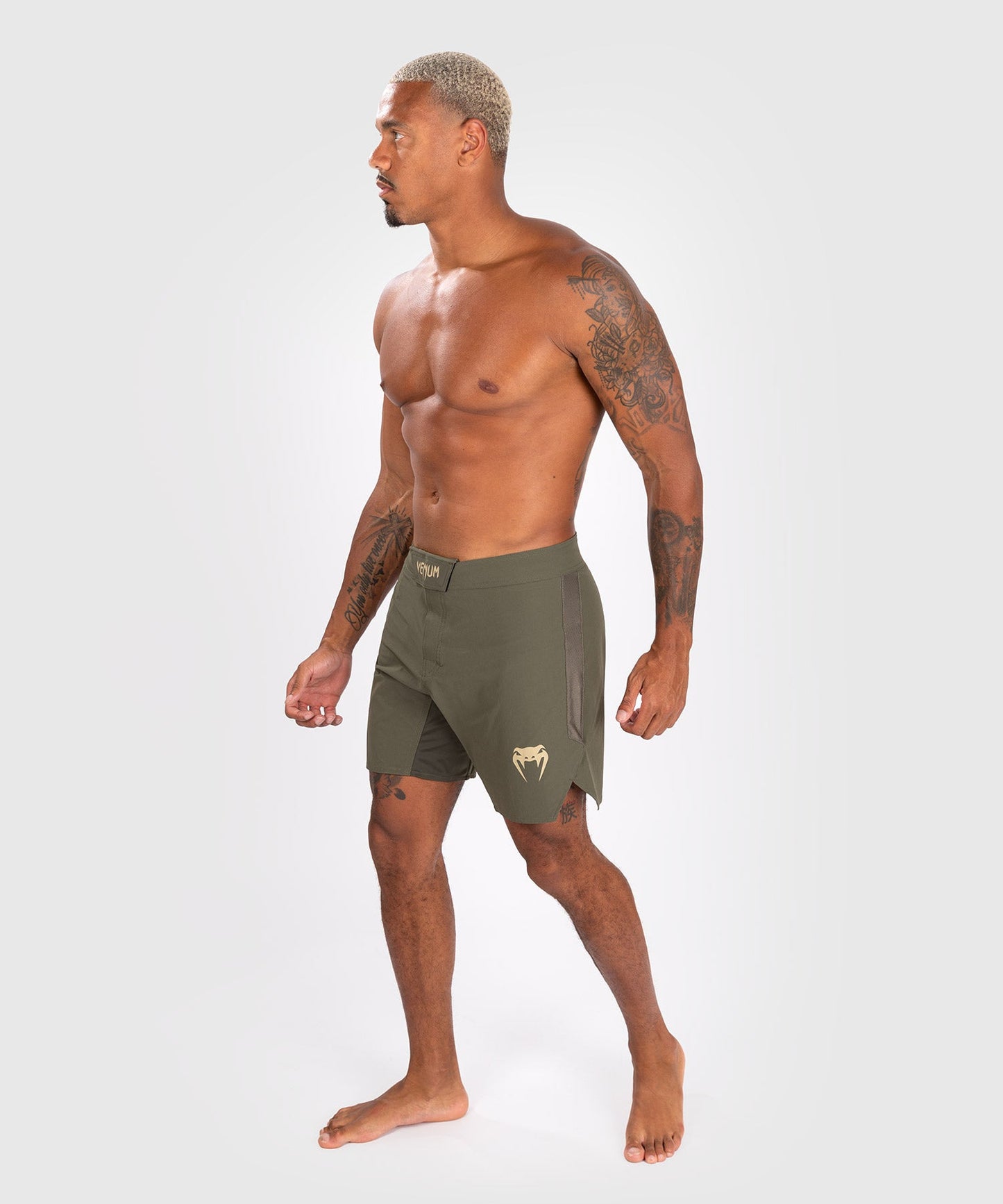 Venum Contender Fight Shorts für Männer - Khaki