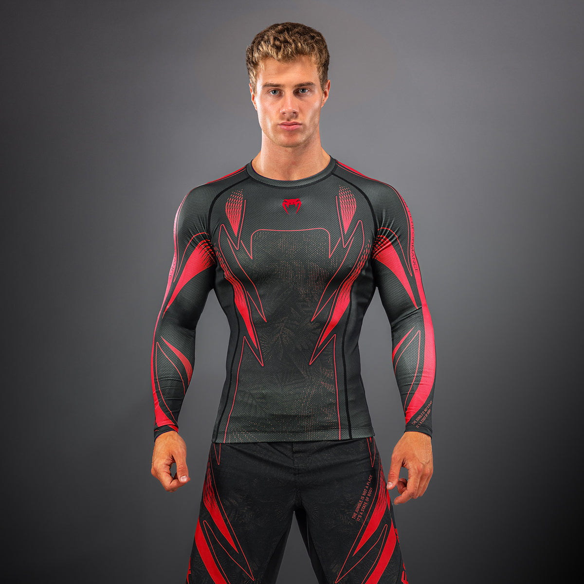Venum Amazonia Reborn Langarm-Rashguard - Schwarz/Rot