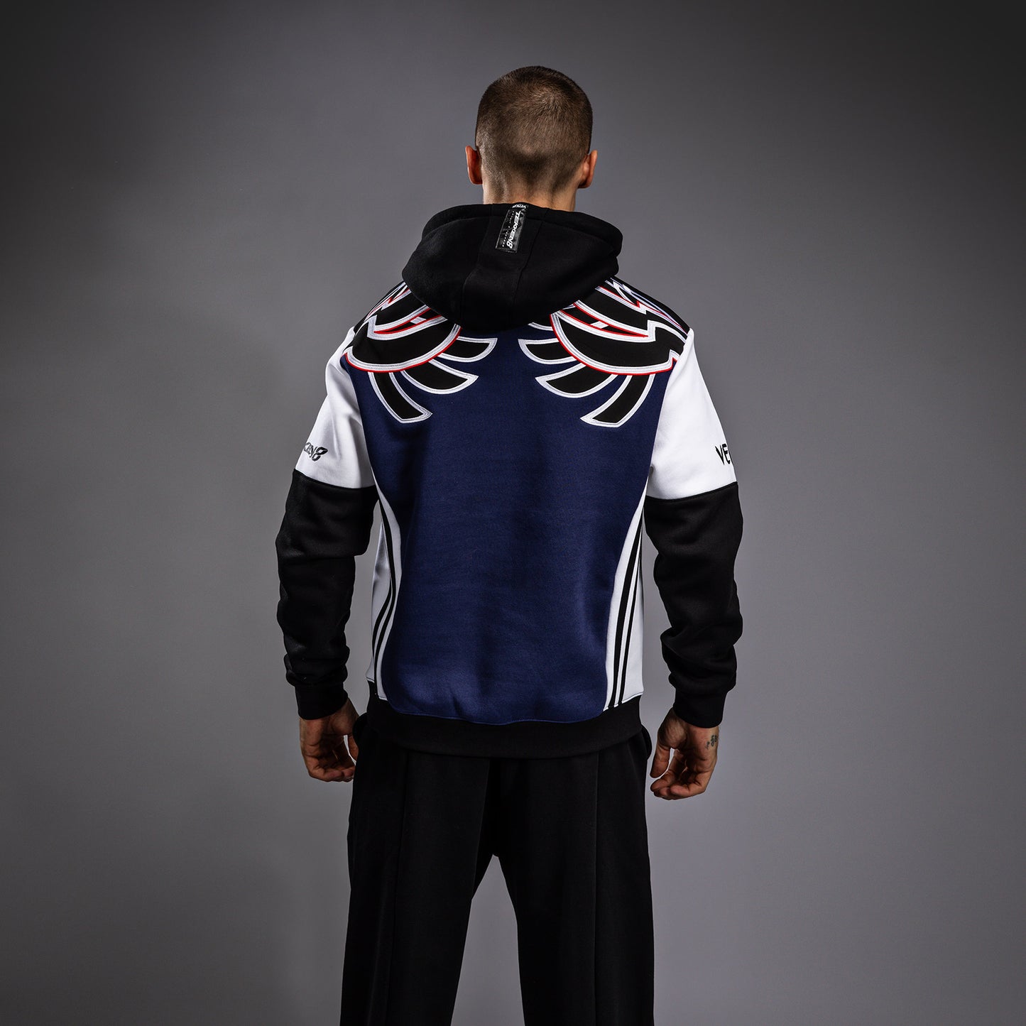 Venum x TEKKEN 8 - Jin Kazama Hoodie - Blau/Schwarz/Weiß