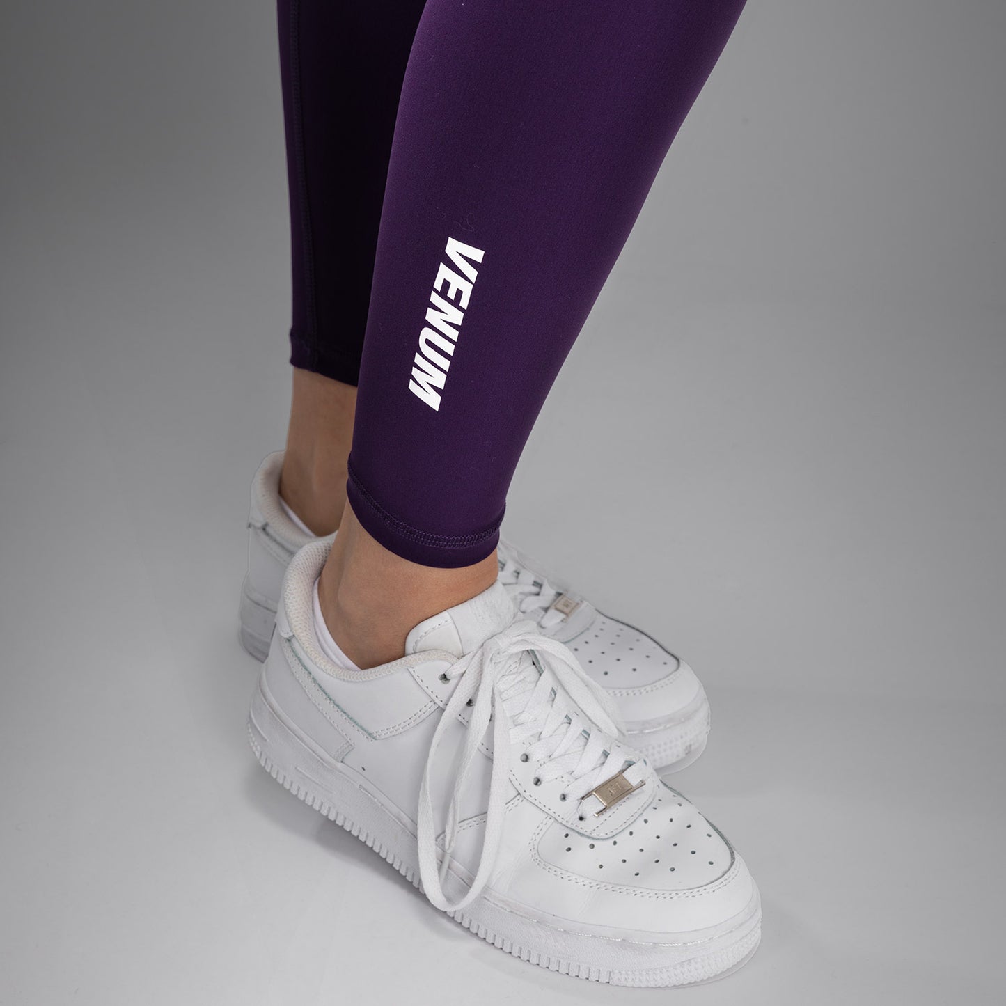 Venum Essential Damen Lifestyle Leggings - Dunkelviolett