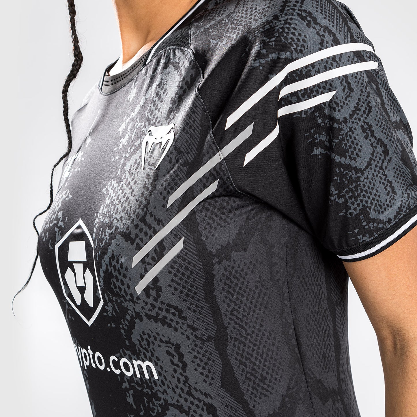 UFC Adrenaline von Venum personalisierte authentic Fight Night Frauen Walkout Jersey - schwarz