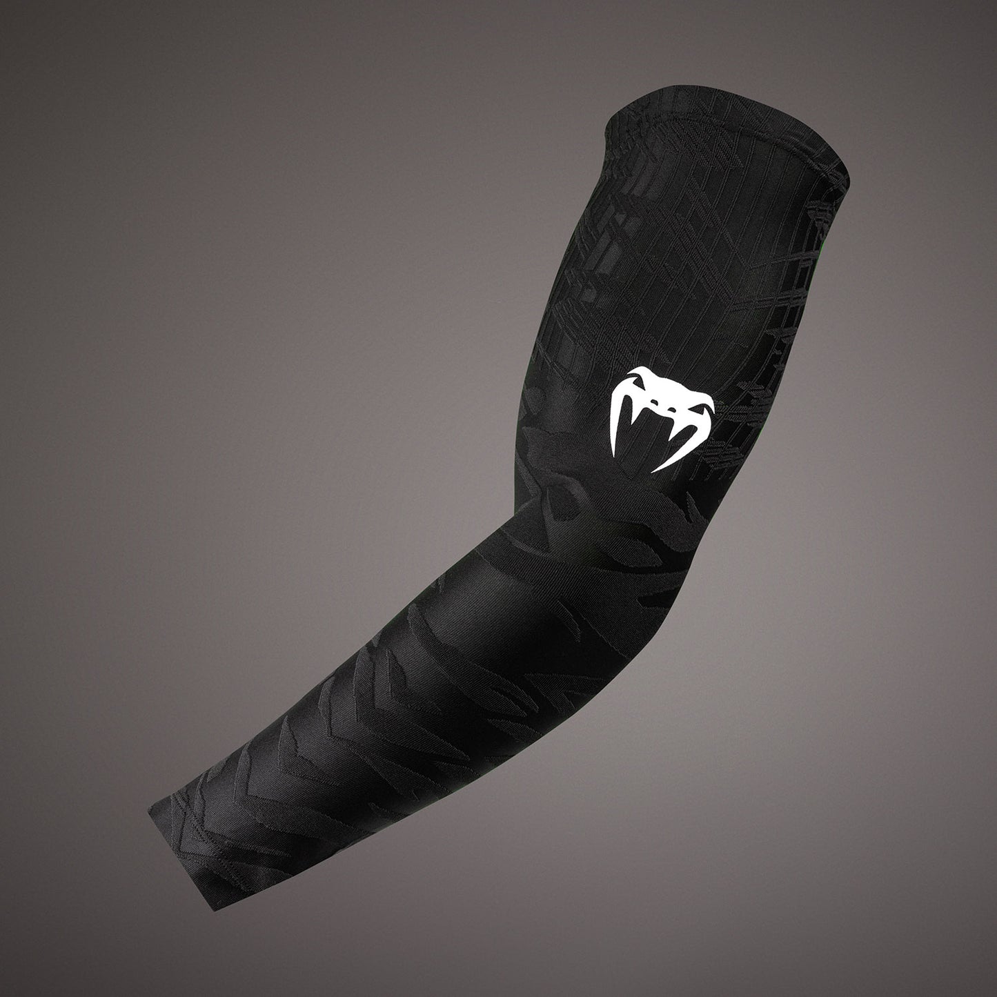 Venum Elite Armsleeves - Schwarz/Weiß