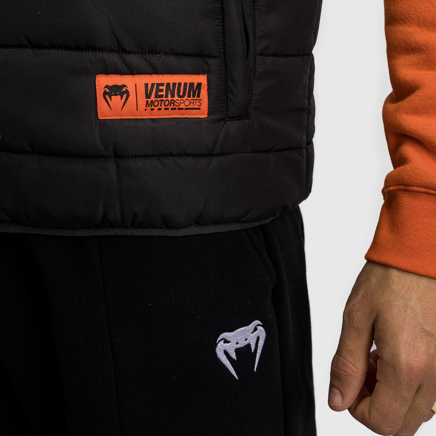 Venum Motorsport Daunenjacke - Tiefschwarz