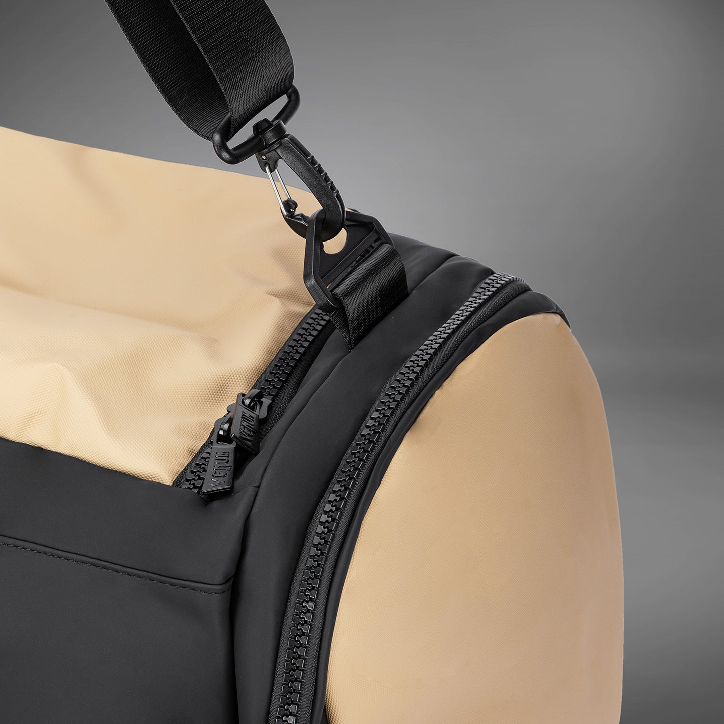 Venum Evo 2 Trainer Lite Duffle Bag - Schwarz/Sand