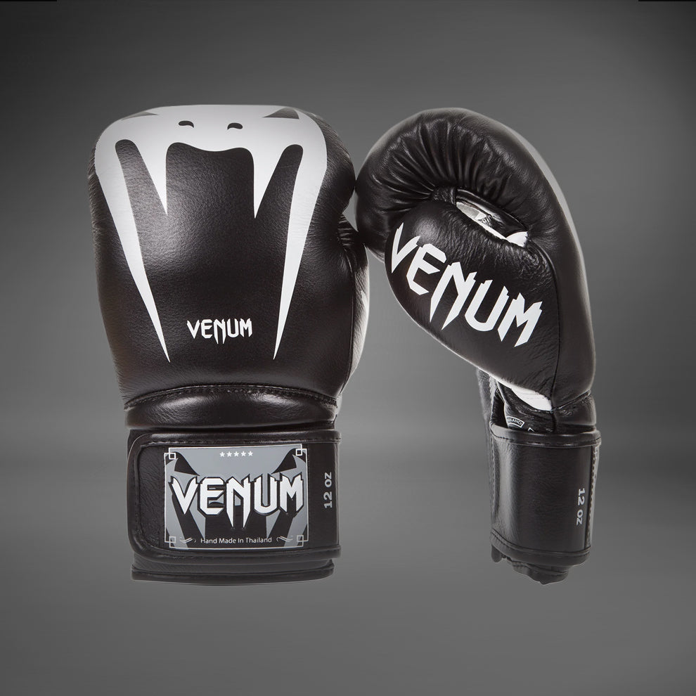 Venum Giant 3.0 Boxhandschuhe