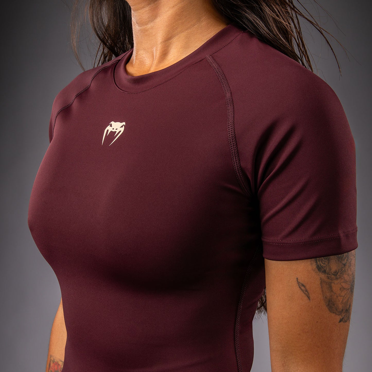Venum Talisman Kurzarm Rashguard - Pflaume