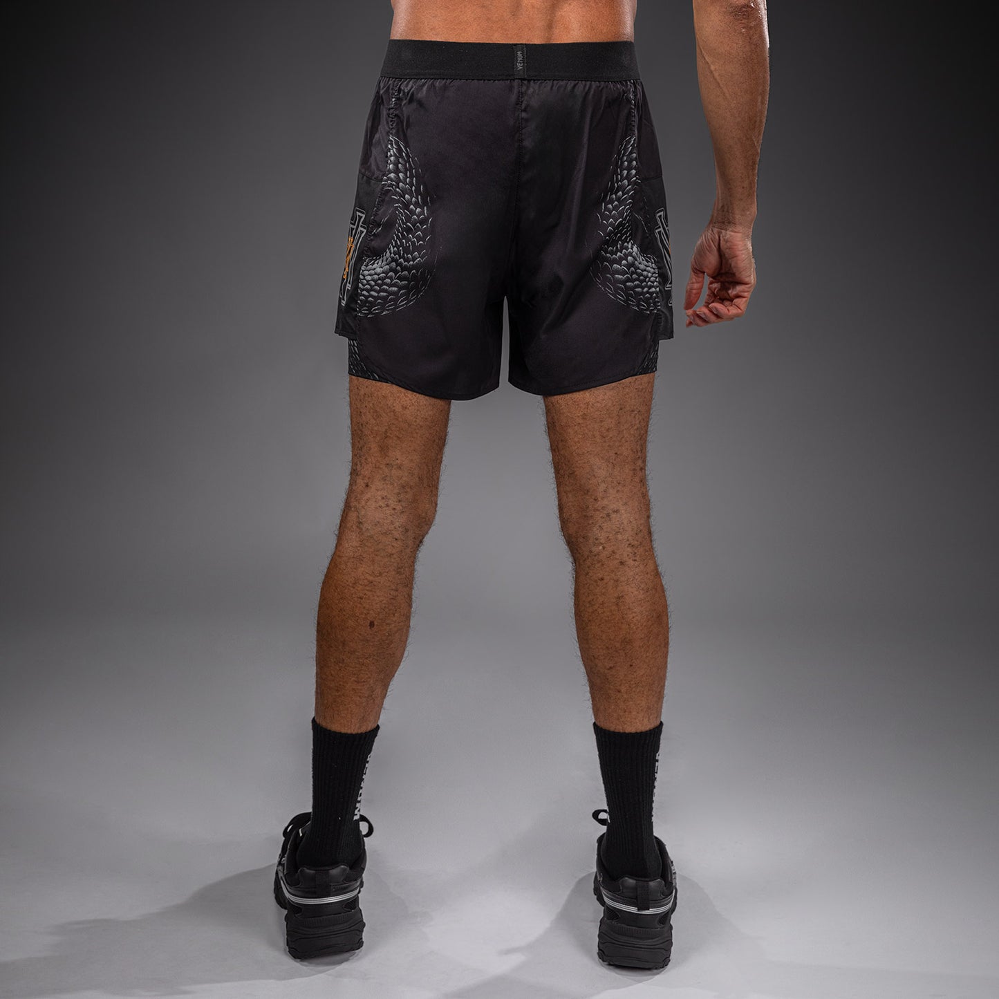 Venum Matupa Trainingsshorts - Schwarz/Grau/Gold
