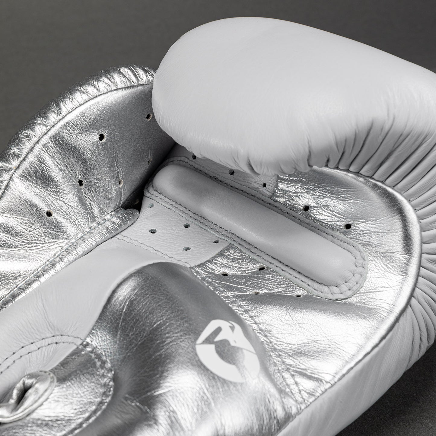 Venum Giant 3.0 Boxhandschuhe - Grau/Silber