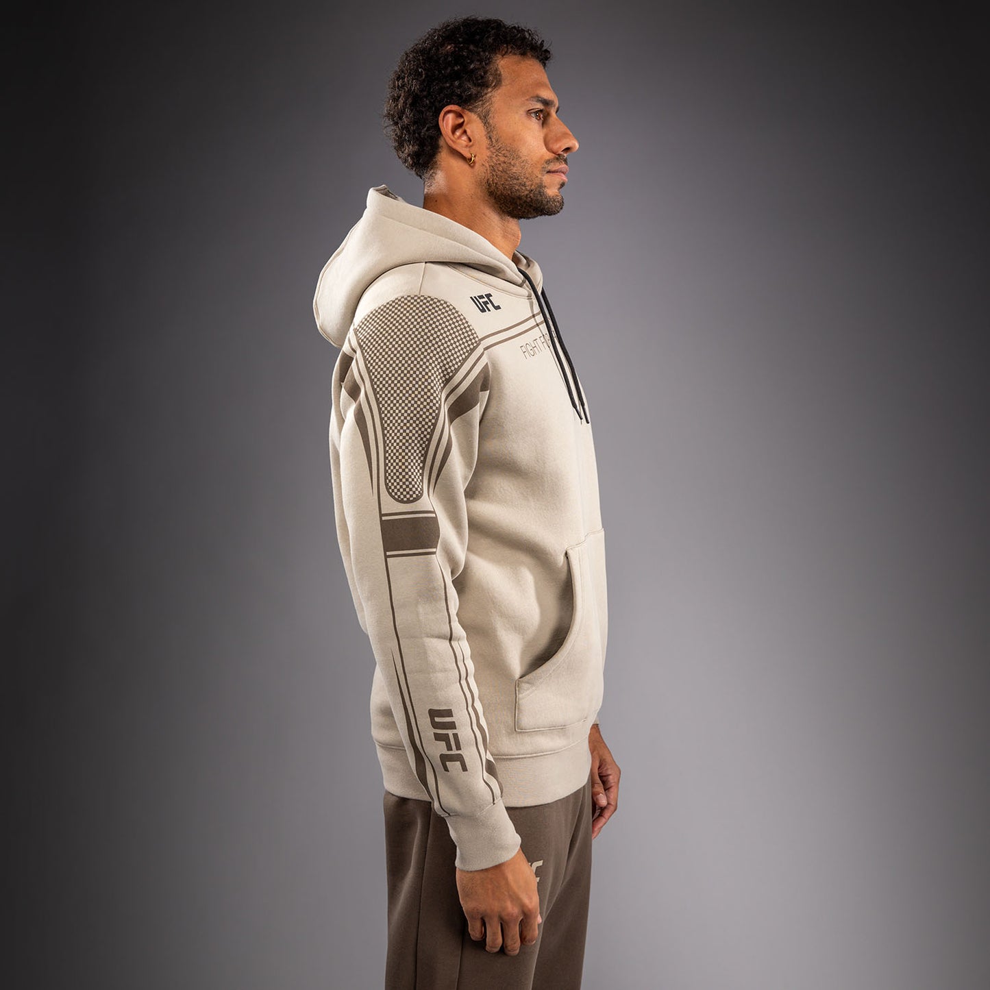 Venum UFC Unity by Venum Authentic Fight Week Herren-Kapuzenpullover - Sand