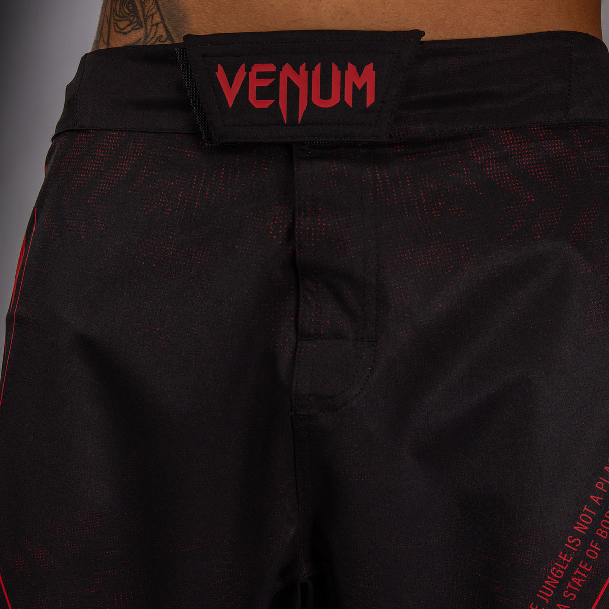 Venum Amazonia Reborn MMA-Shorts - Schwarz/Rot
