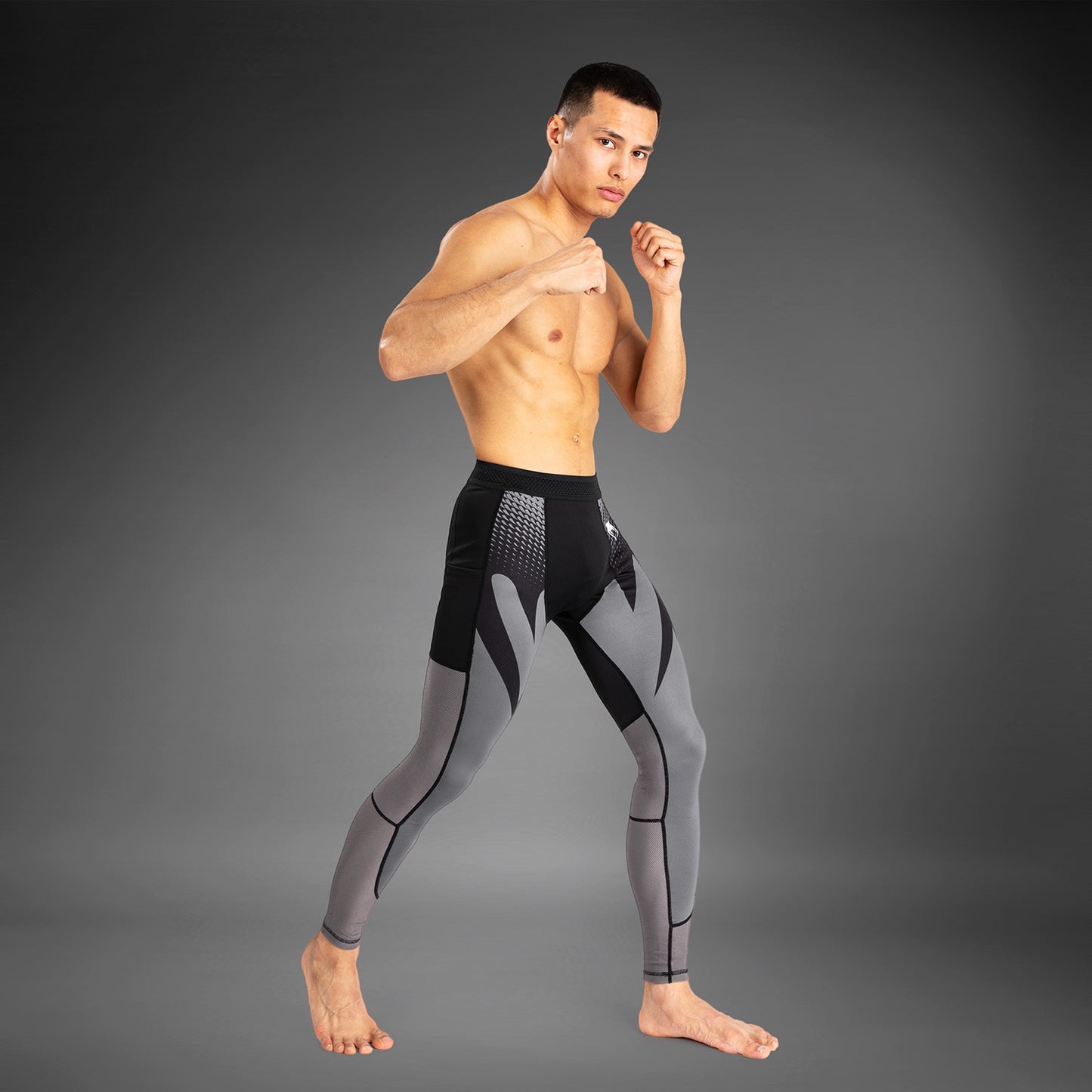 Venum Attack Herren Gamaschen - Schwarz