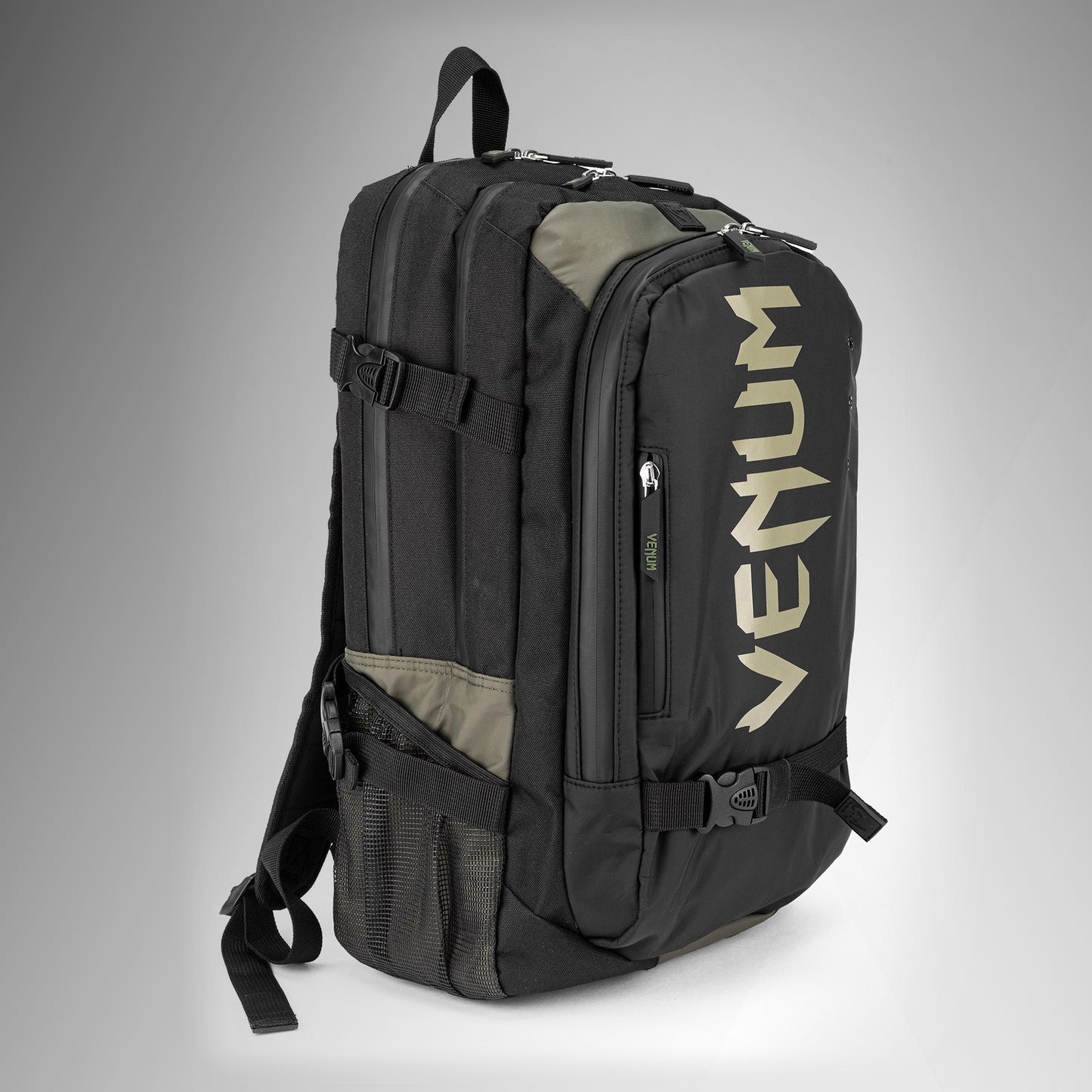 Venum Challenger Pro Evo Rucksack (20-25L) – Khaki/Schwarz