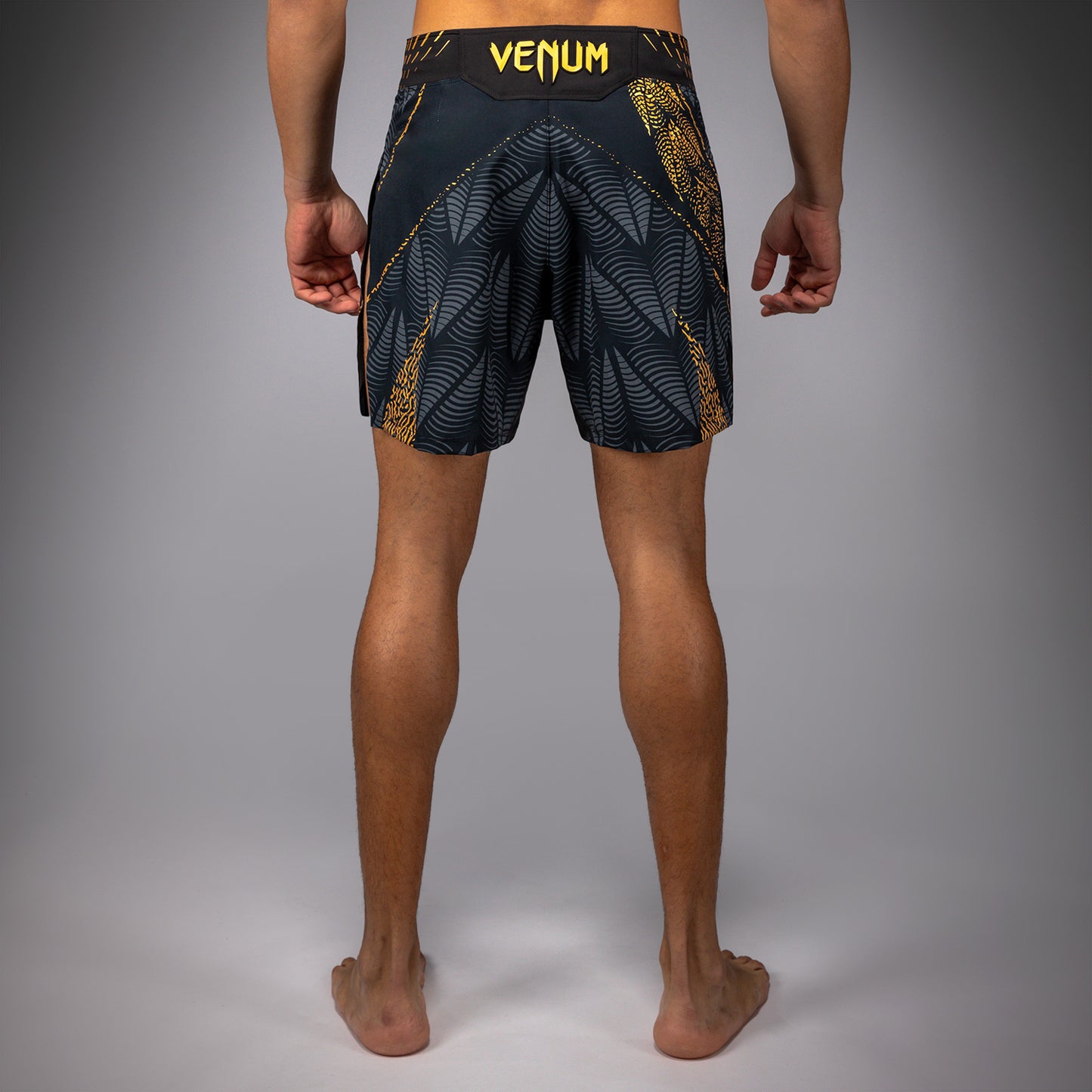 UFC Zenith by Venum Authentic Fight Night Gladiator Fight Short Herren Personalisiert - Champion