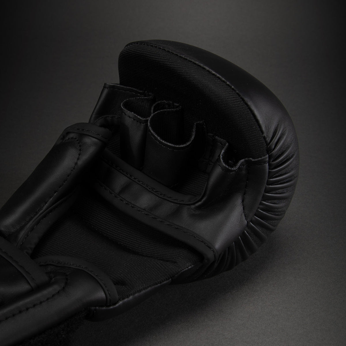 Venum Contender 1.5 MMA-Sparringhandschuhe - Schwarz/Weiß