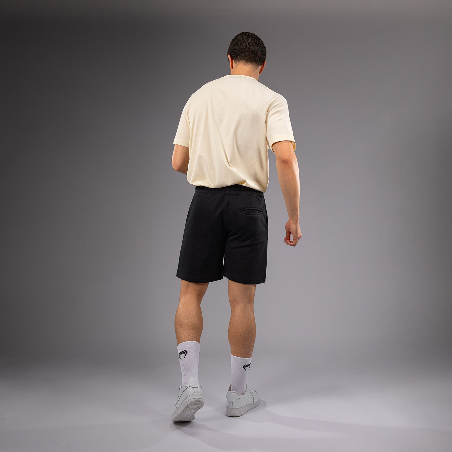 Venum Classic Shorts - Schwarz