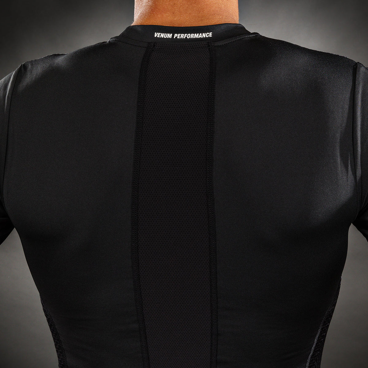 Venum MX Basics Protektoren-T-Shirt - Schwarz/Weiß