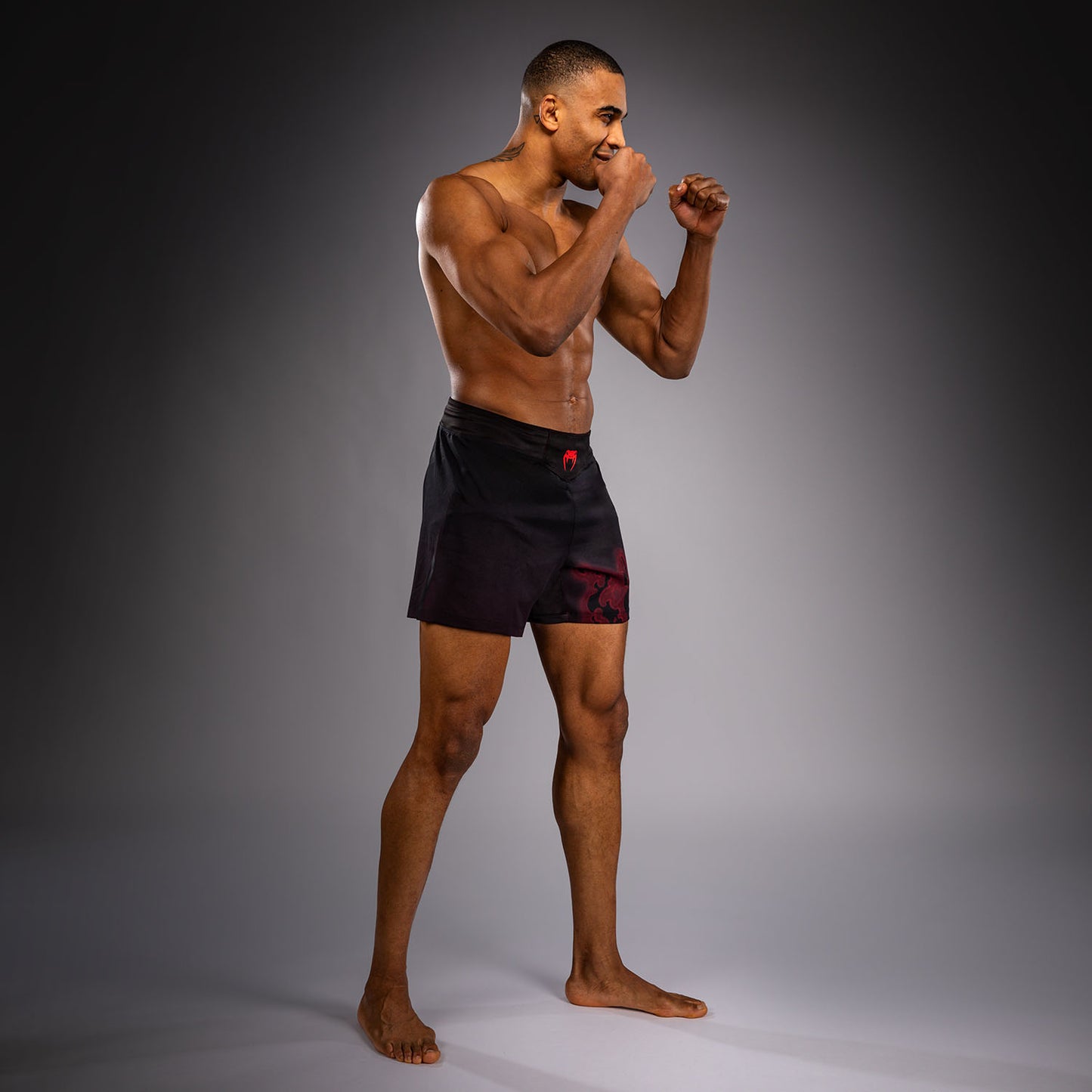 Venum Spectre Fightshorts – Schwarz/Rot
