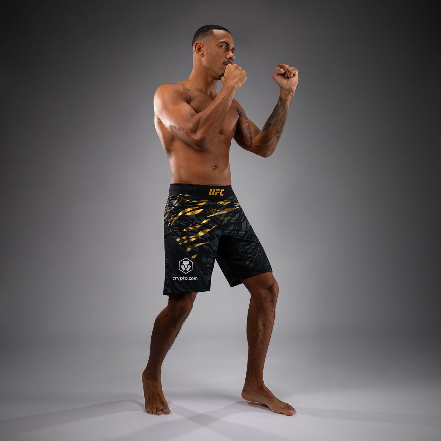 UFC Fusion by Venum Authentic Fight Night Herren Fight Short - Long Fit - Champion