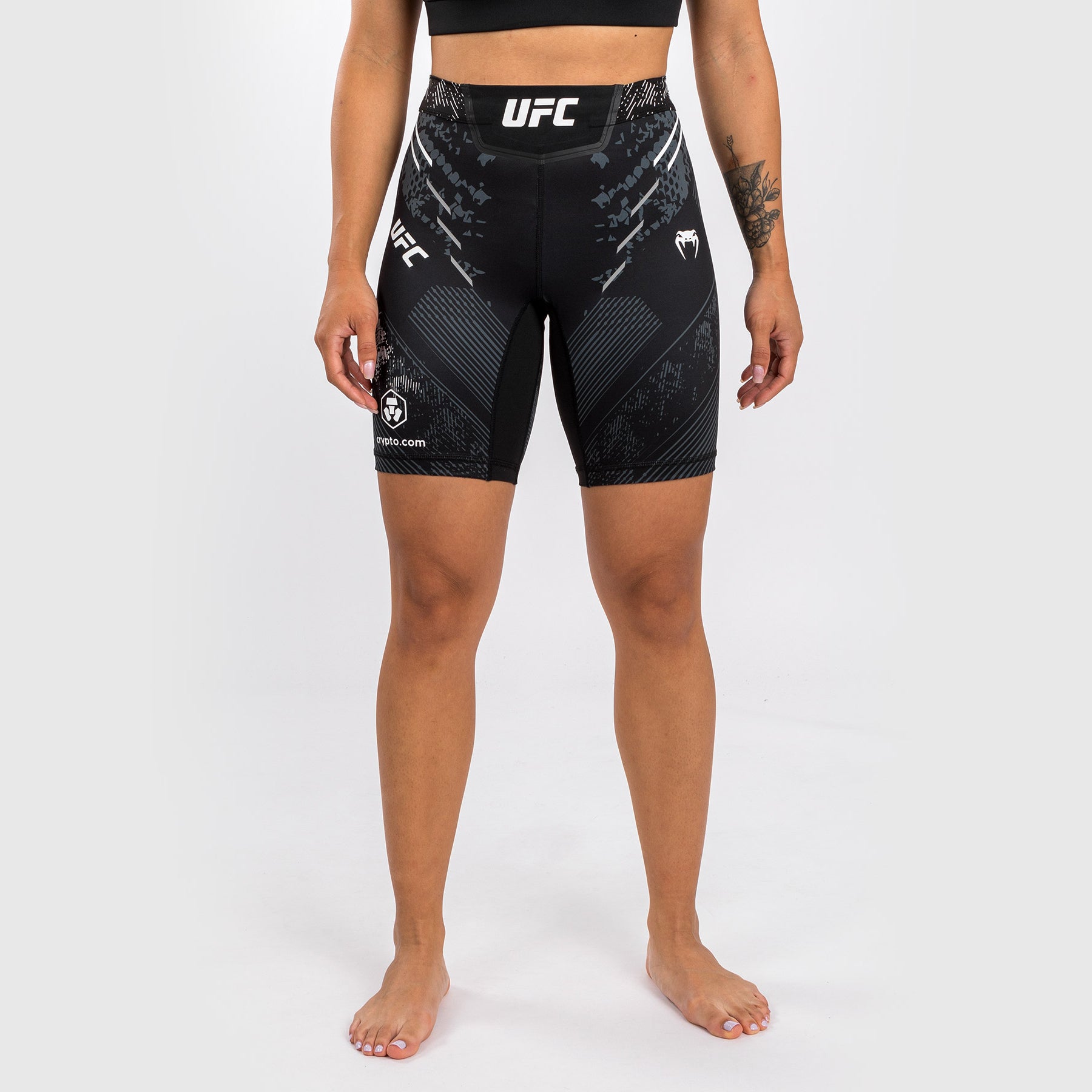 UFC Adrenaline by Venum Authentic Fight Night Vale Tudo Short für Frau -  Venum Deutschland