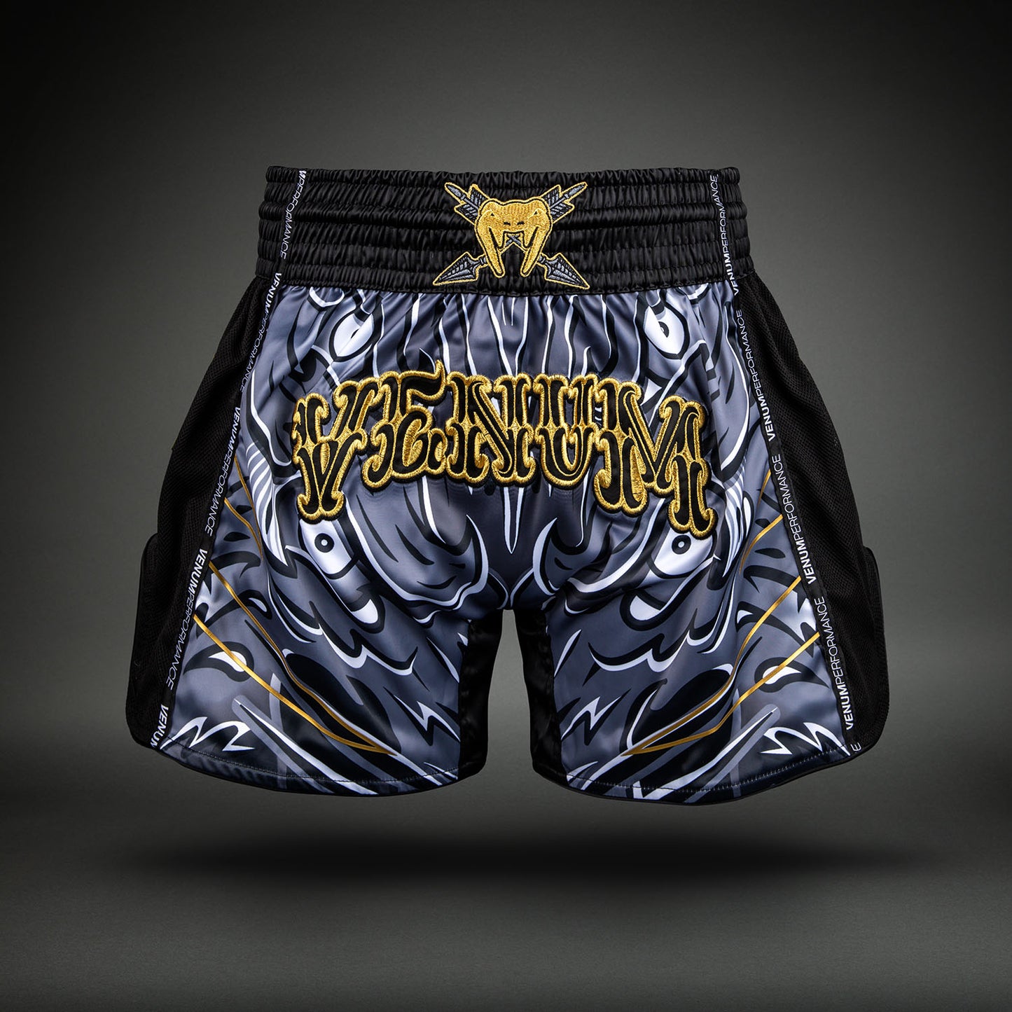 Venum Wolf Atak Muay-Thai-Shorts – Schwarz/Grau