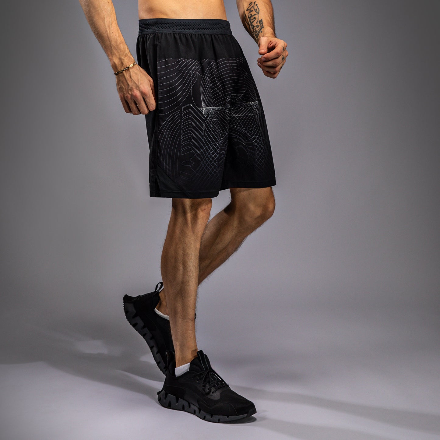 Venum G-Fit Air Herren Trainingsshorts - Tiefschwarz/Wüstensand