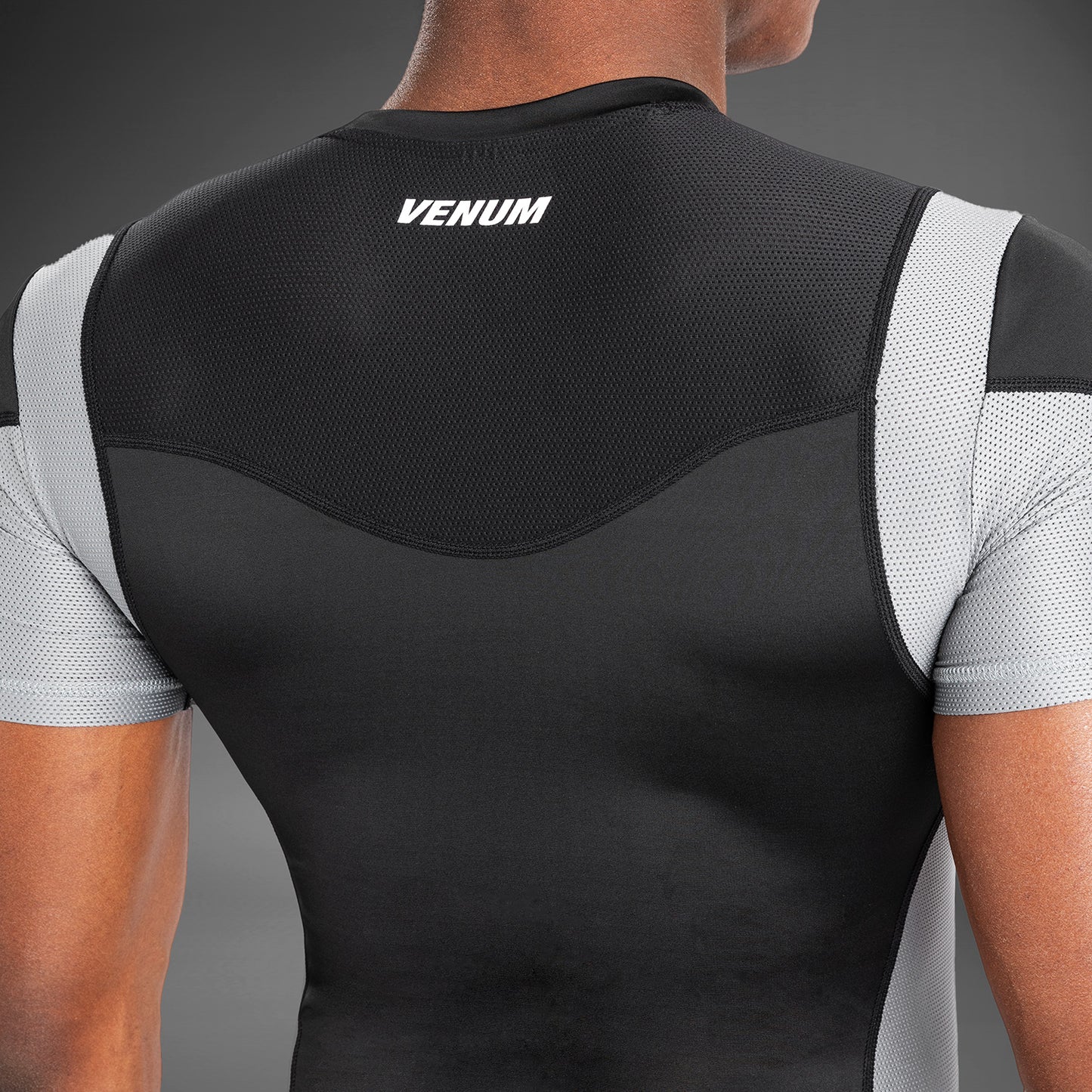 Venum Tempest Herren Kurzarm Rashguard - Schwarz/Grau