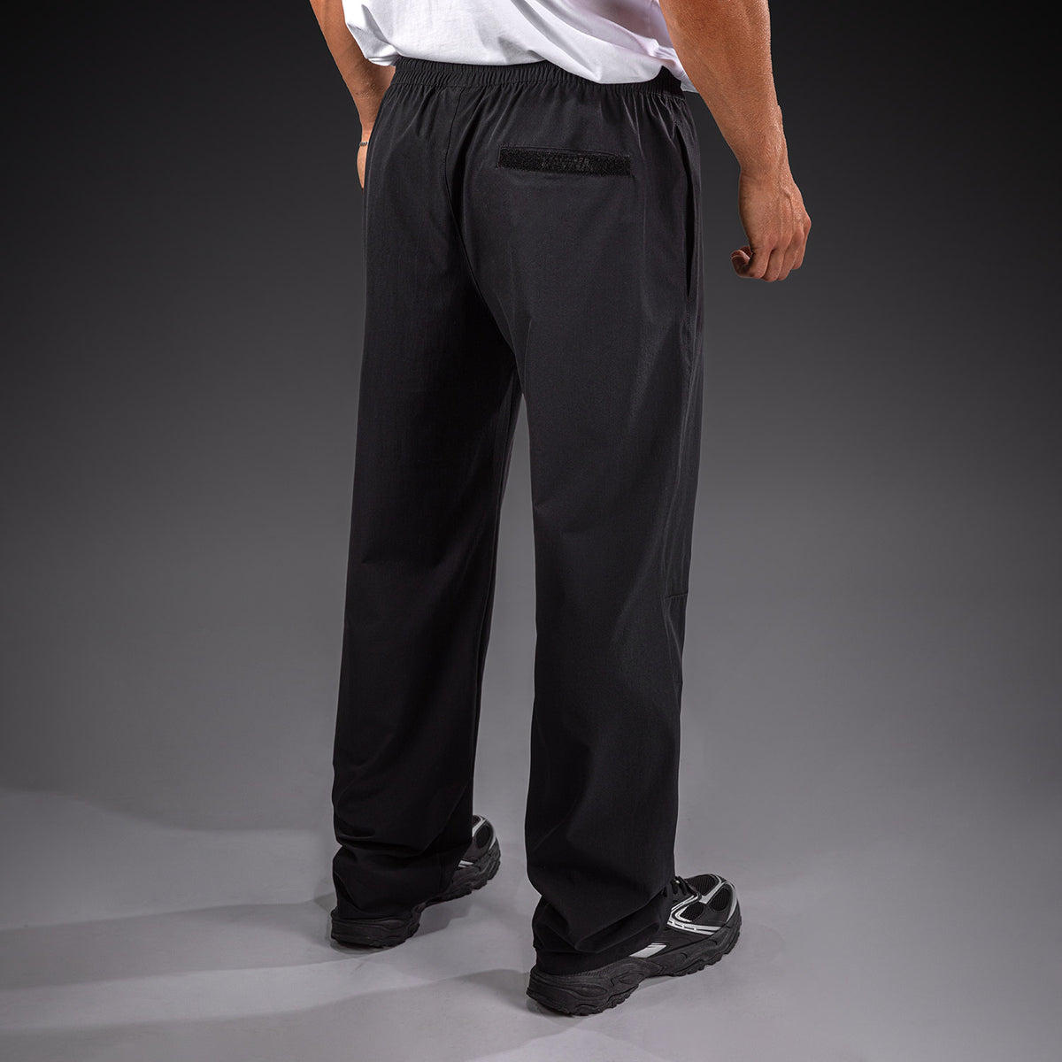 Venum Essential Woven Straight Hose mit geradem Bein - Schwarz