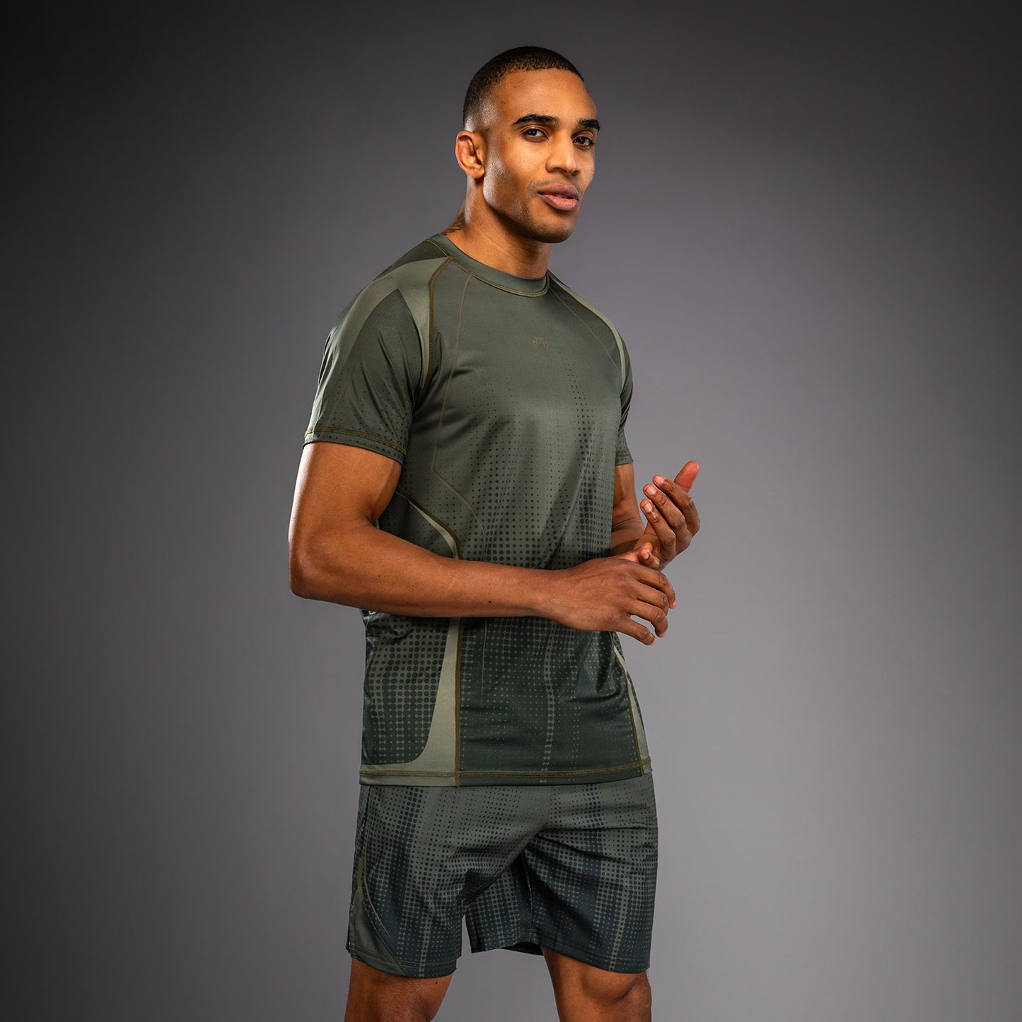 Venum Stealth Dry-Tech-T-Shirt – Khaki/Dunkelgrün