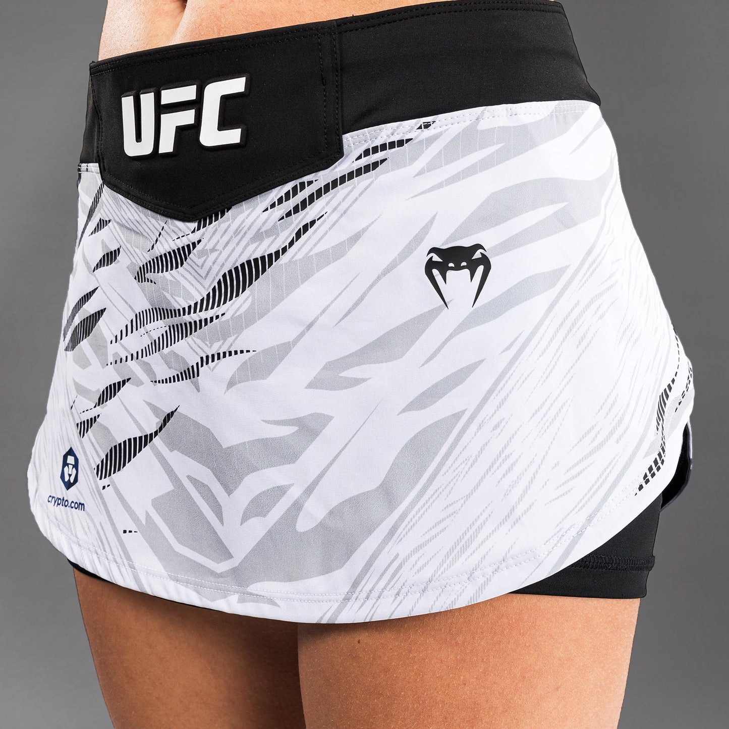 UFC Fusion by Venum Authentic Fight Night Damen Skort - Weiß