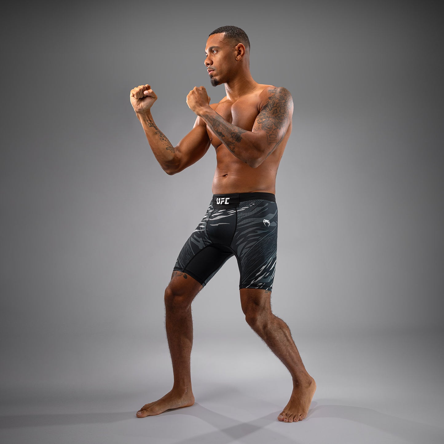 UFC Fusion by Venum Personalized Authentic Fight Night Herren Vale Tudo Short - Schwarz
