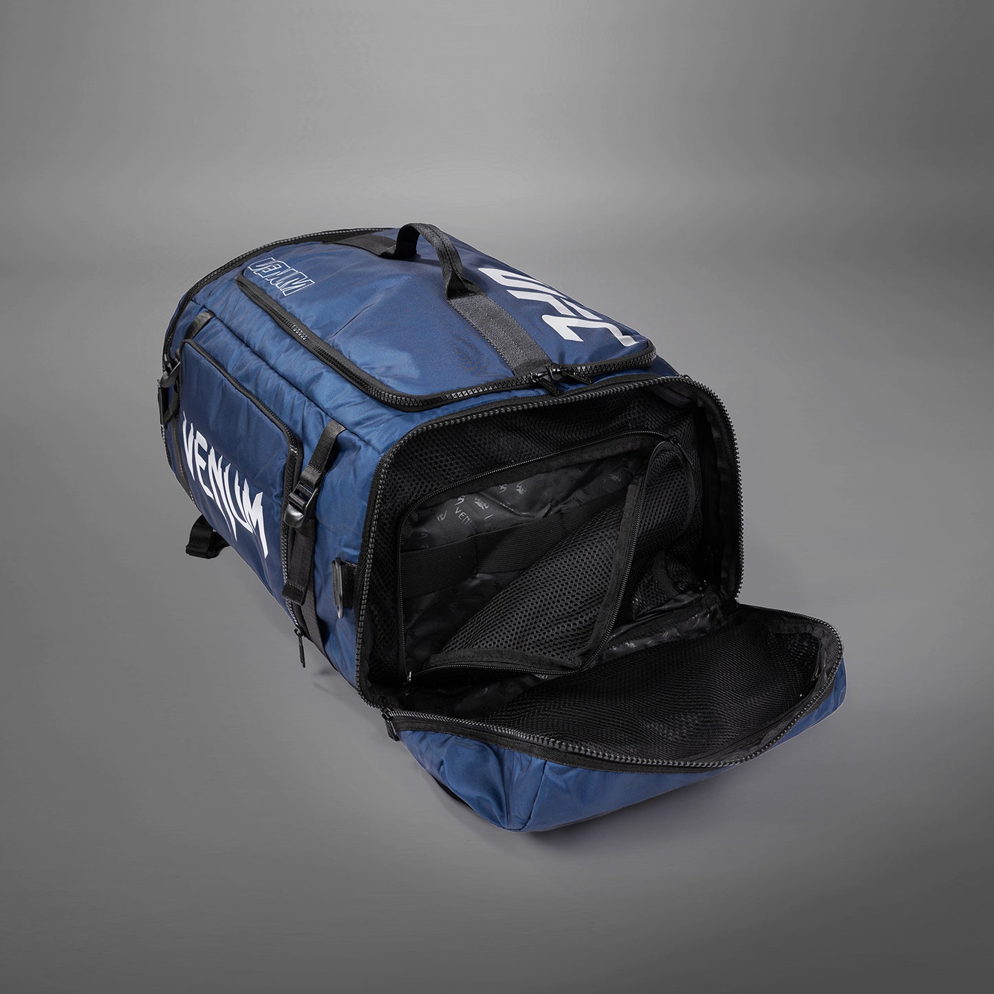 UFC Fusion by Venum Fight Week Duffel Bag - Oceaanblauw