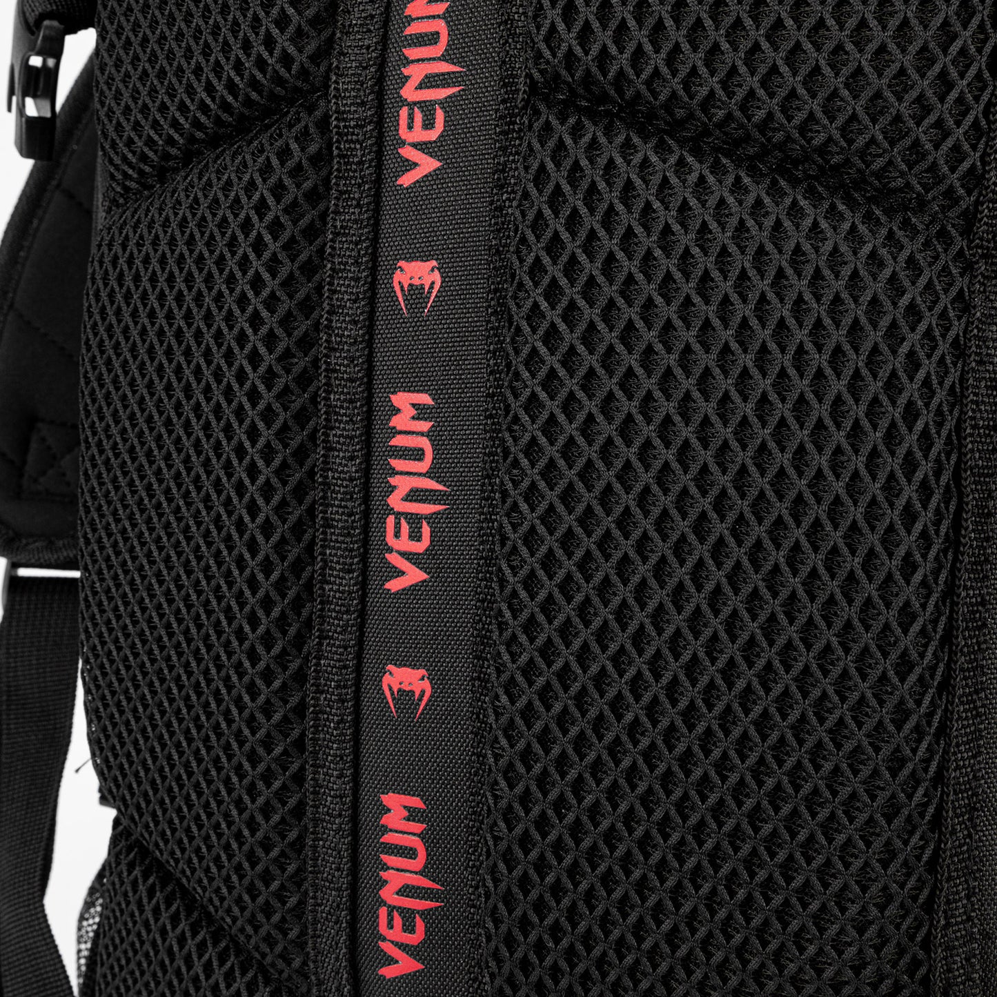 Venum Challenger Pro Evo BackPack - Schwarz/Rot
