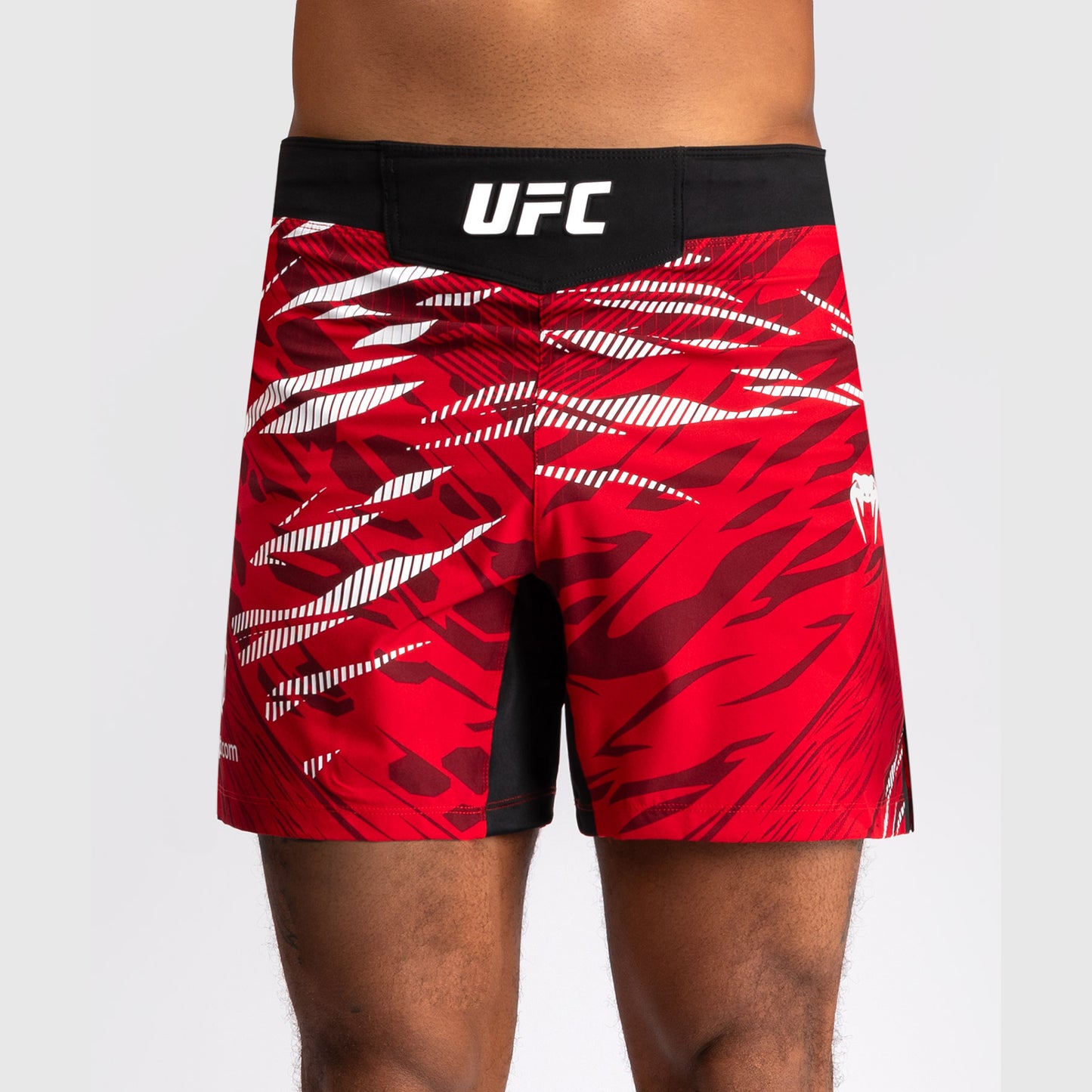 UFC Fusion by Venum Personalized Authentic Fight Night Herren Fight Short - Short Fit - Rot