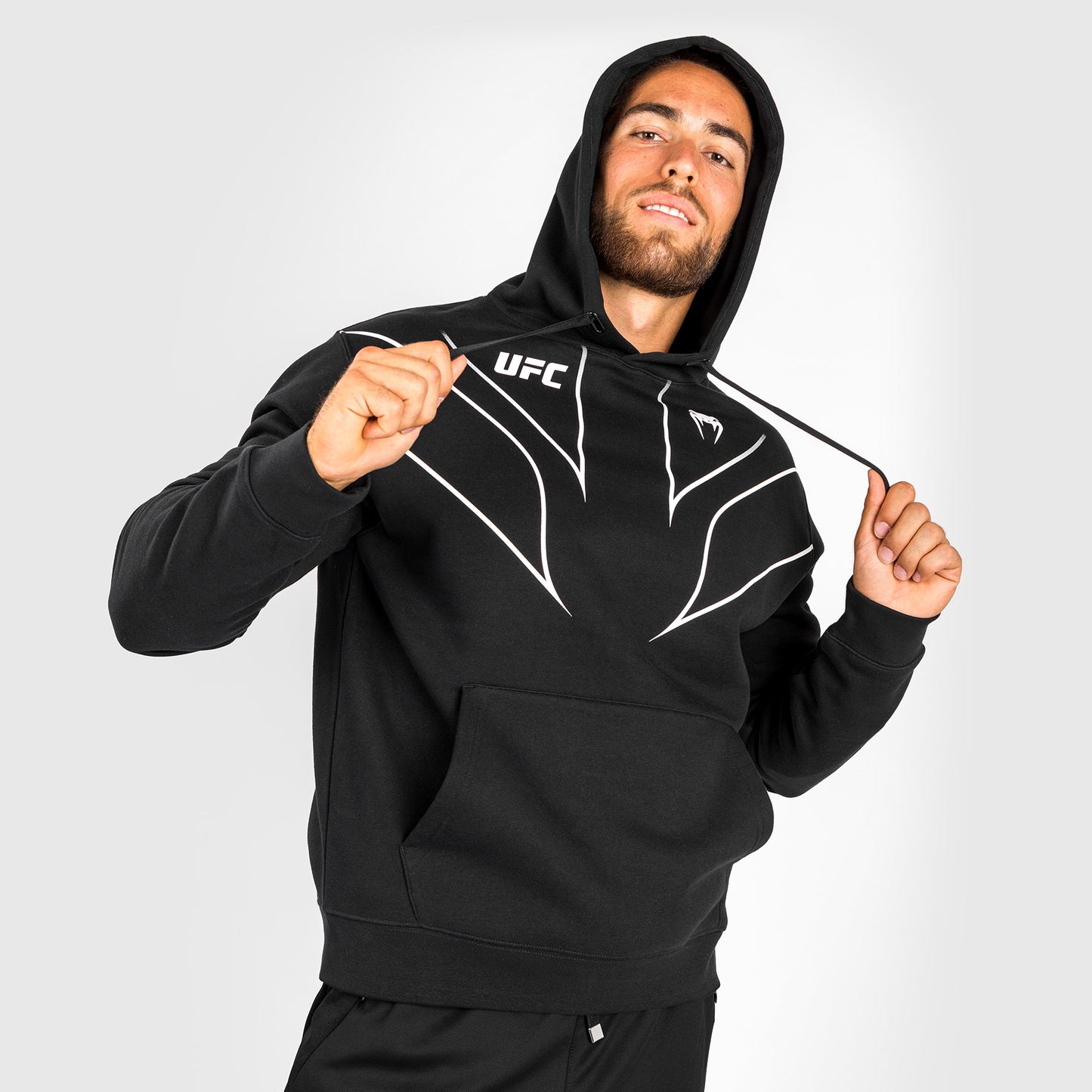 UFC Venum Fight Night 2.0 Replica Männer Hoodie - schwarz
