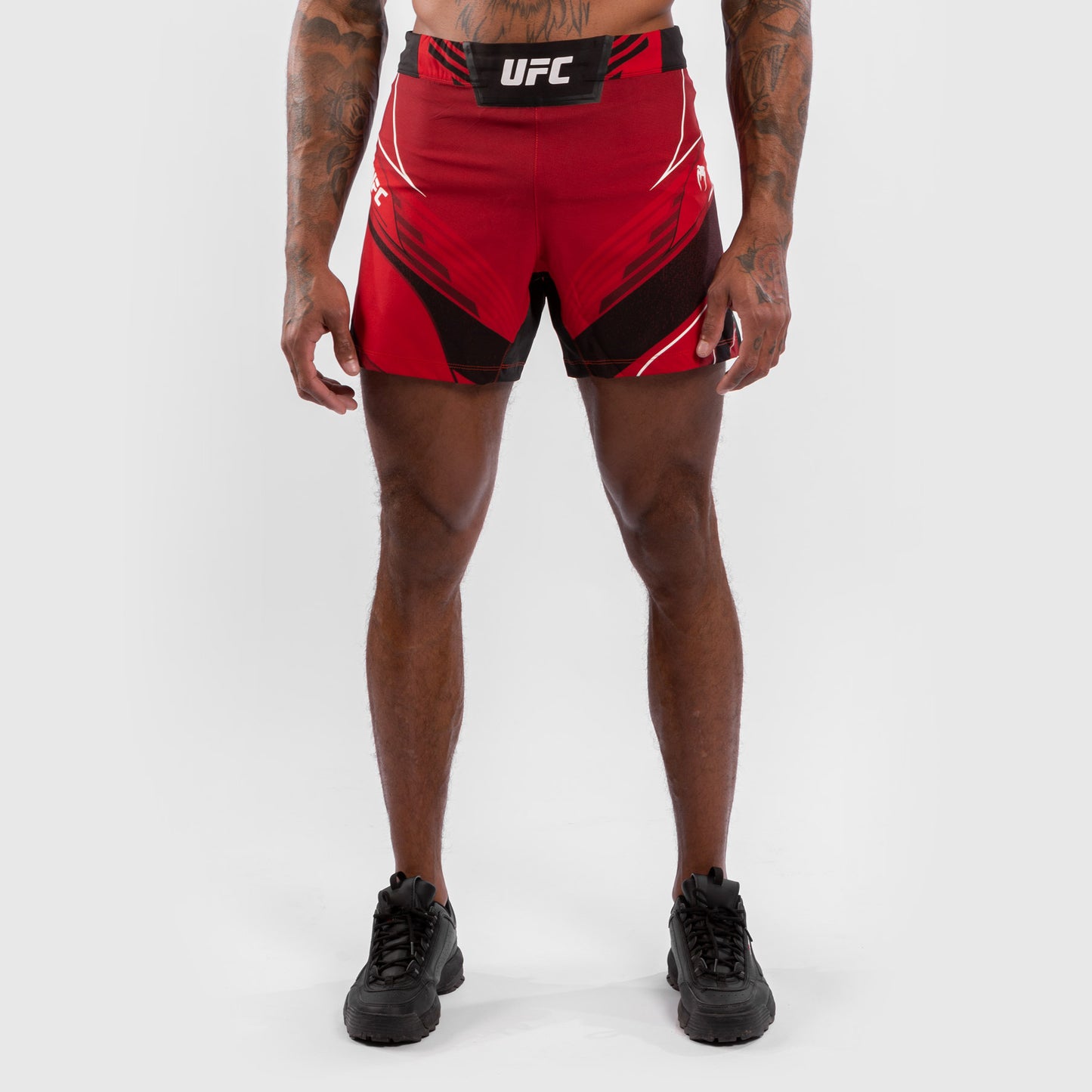 Venum UFC Authentic Fight Night Herren-Shorts – Rot