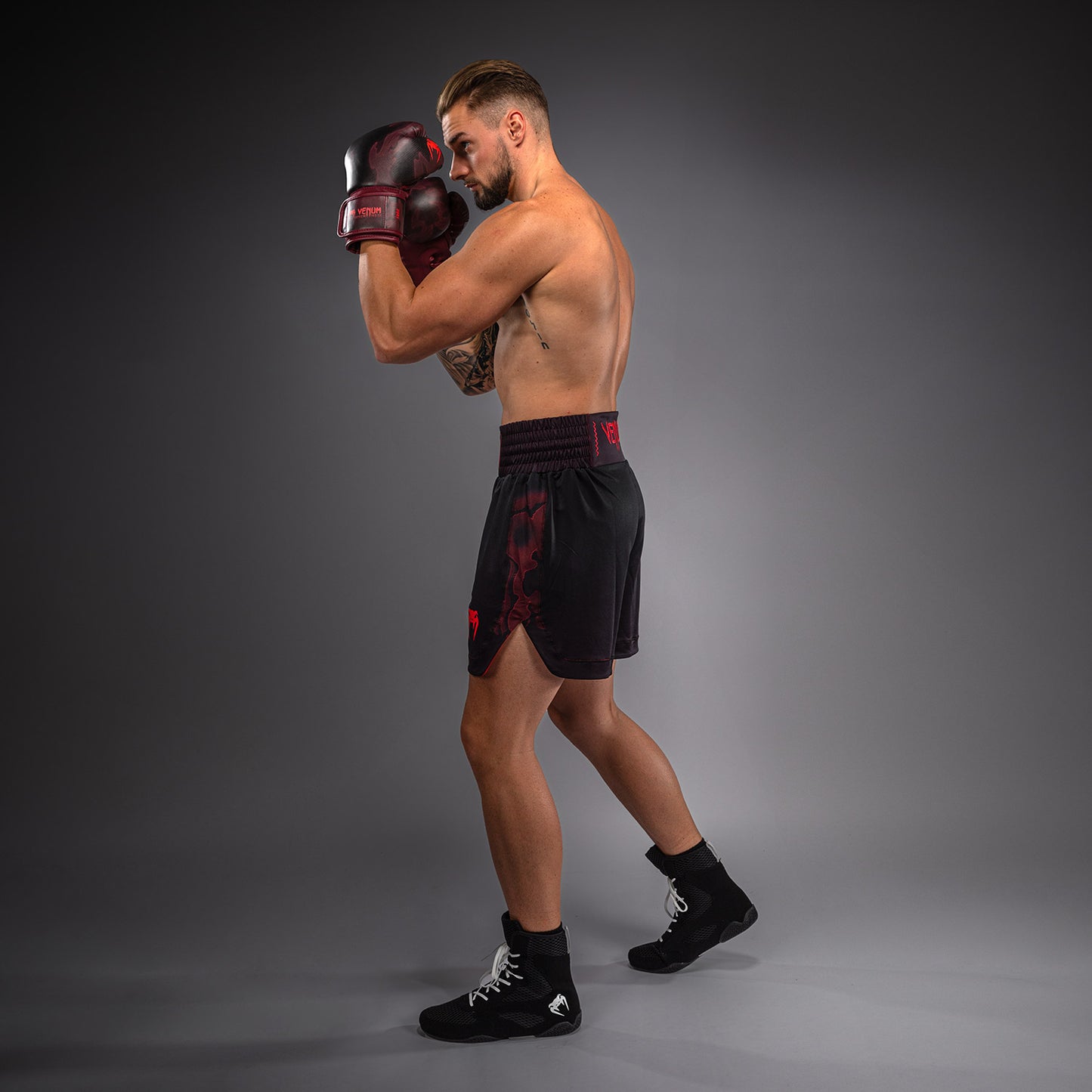 Venum Spectre Boxshorts – Schwarz/Rot