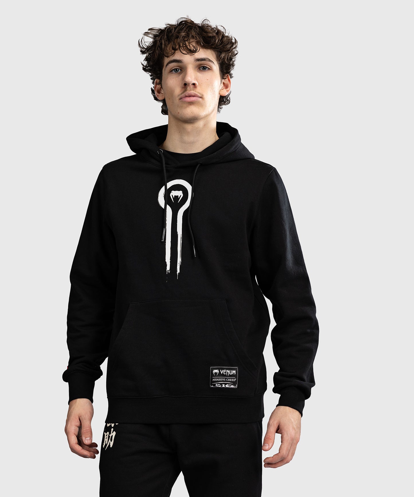 Venum x Assassin’s Creed Shadows Kapuzenpulli - Schwarz