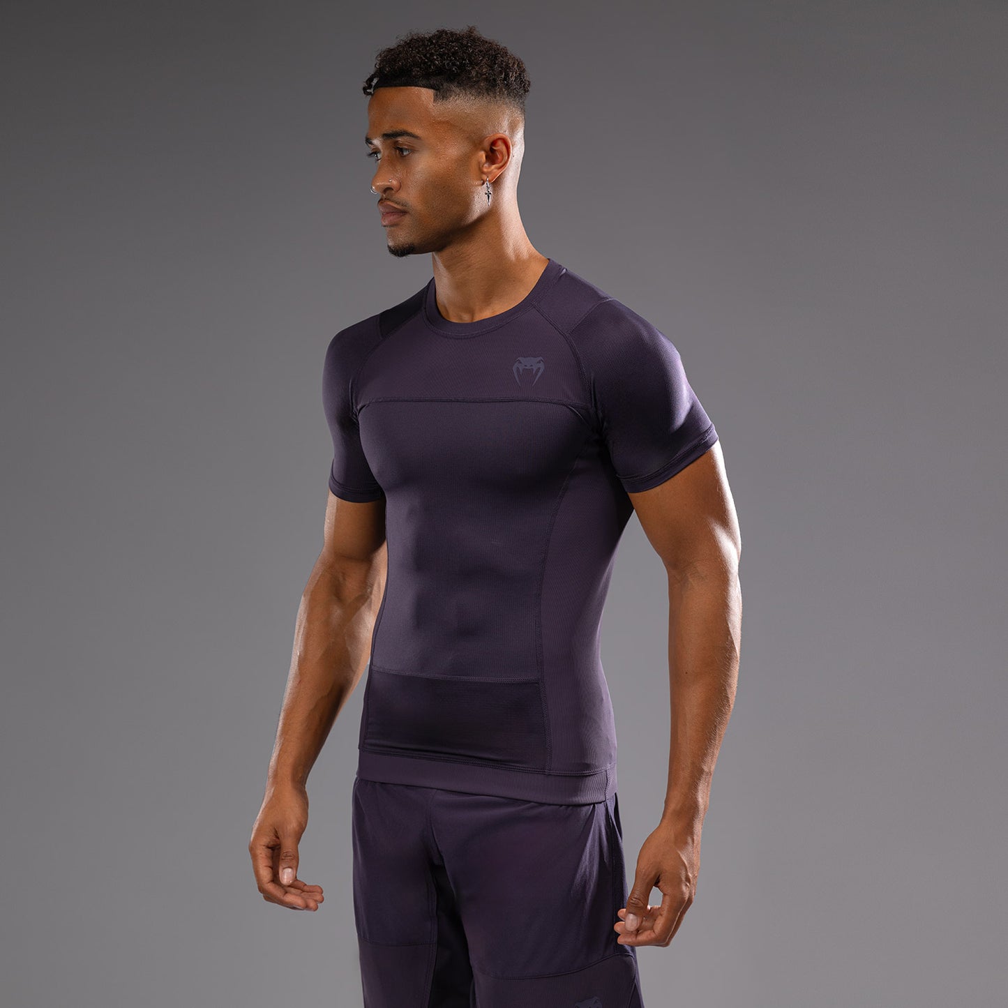 Venum G-Fit Air Herren Kurzarm Rashguard - Tiefpurpur