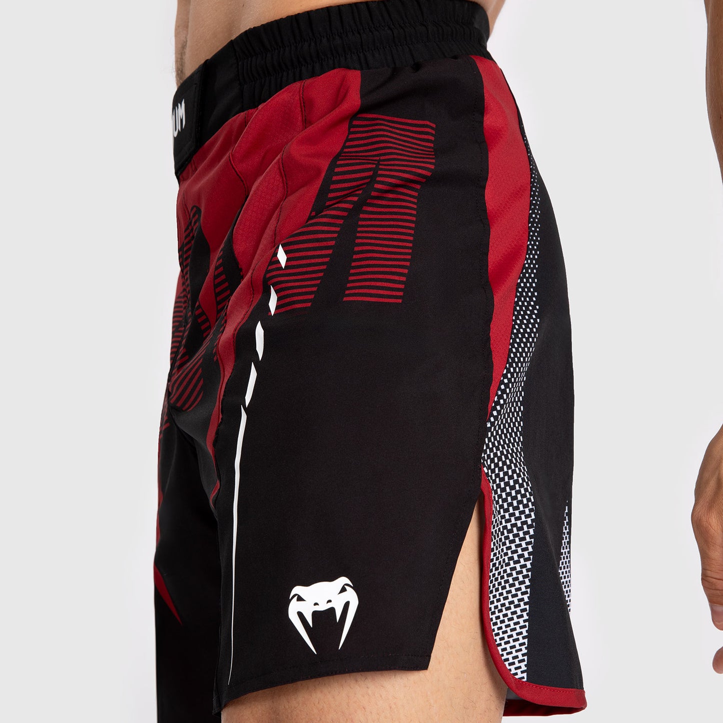 Venum Adrenaline Herren Fightshorts - Red