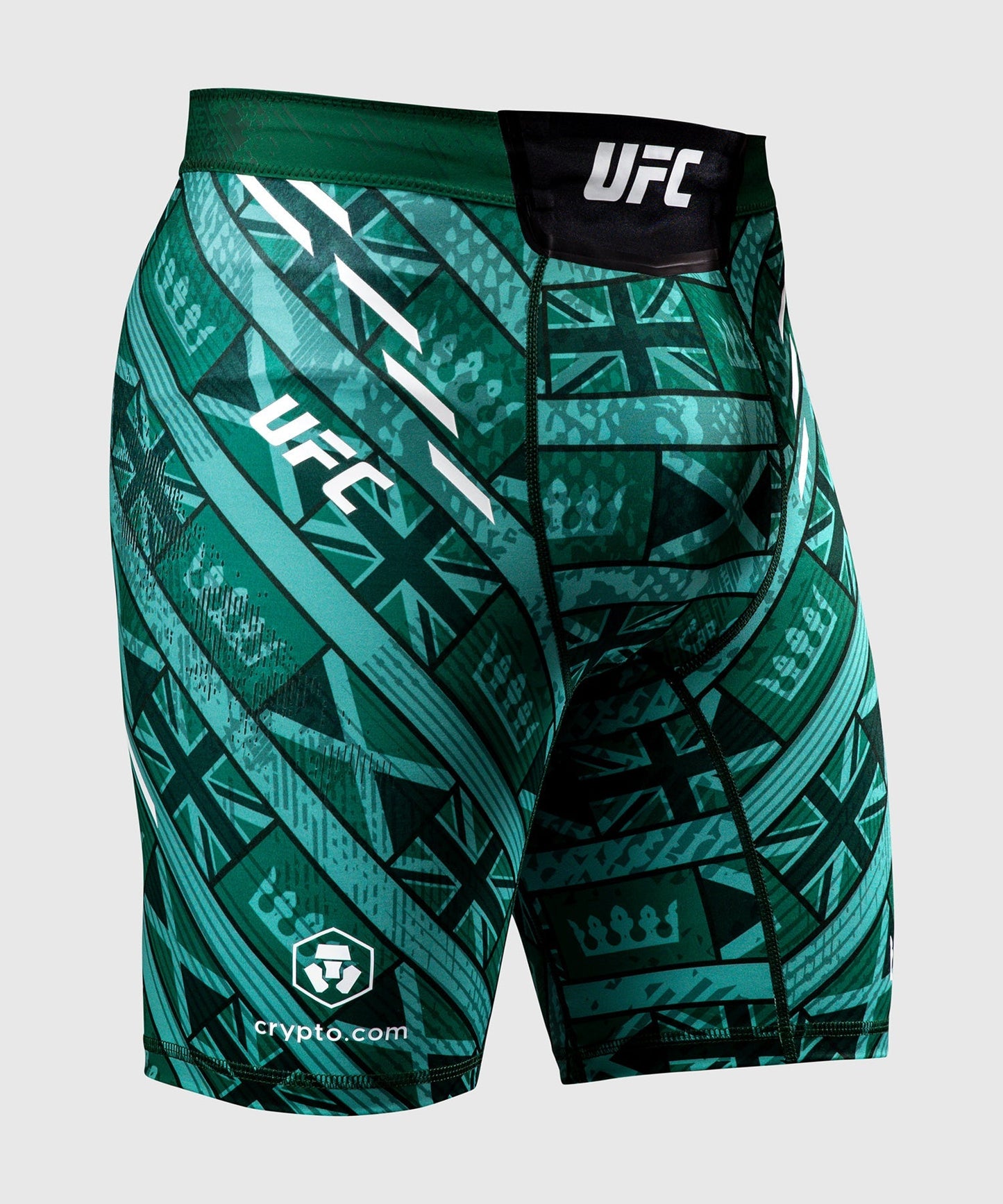 UFC Unrivaled by Venum Leon Edwards Unisex Vale Tudo Shorts - Grün