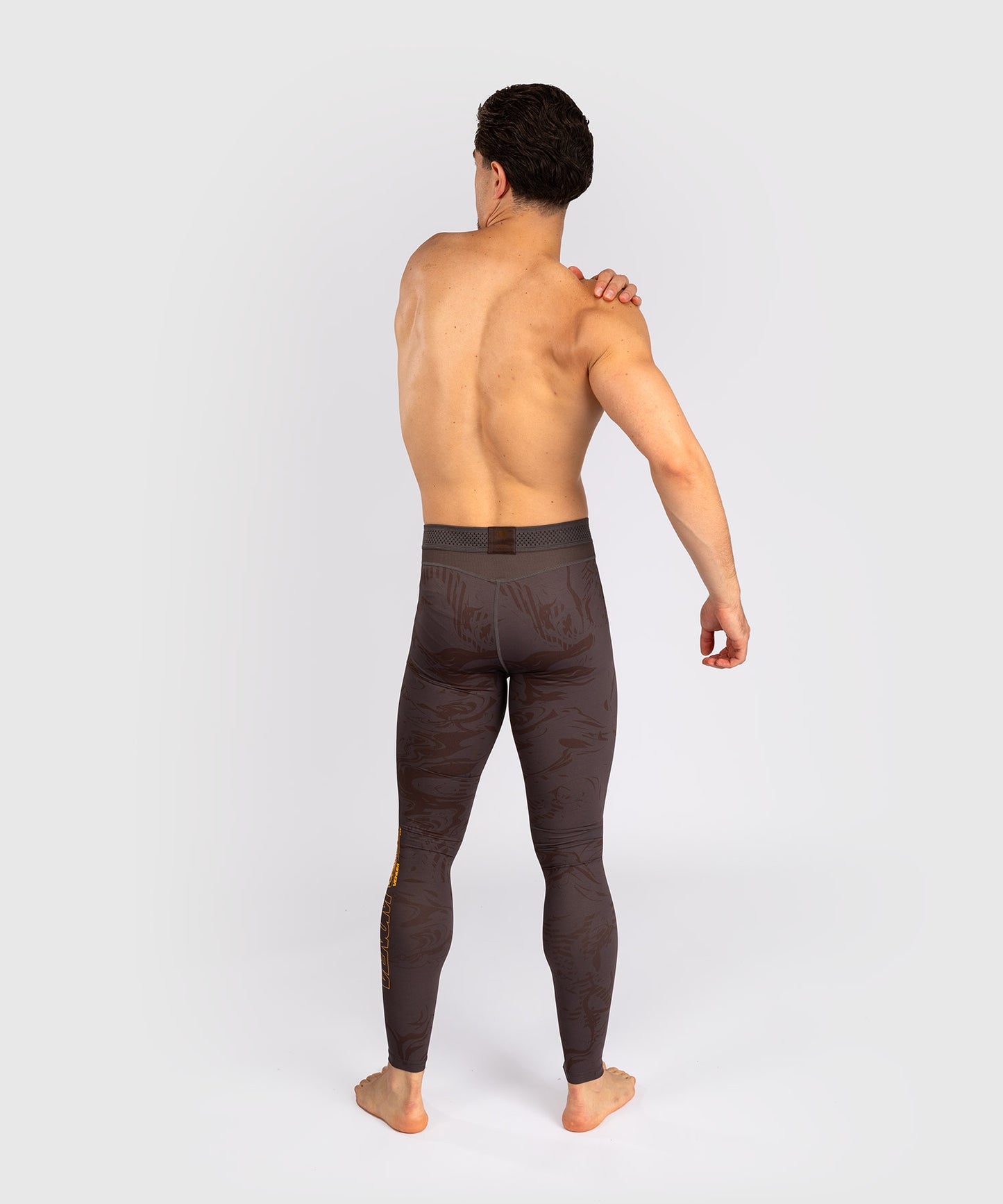 UFC Fusion by Venum Fight Week Herren Performance Tight - Erdiges Braun