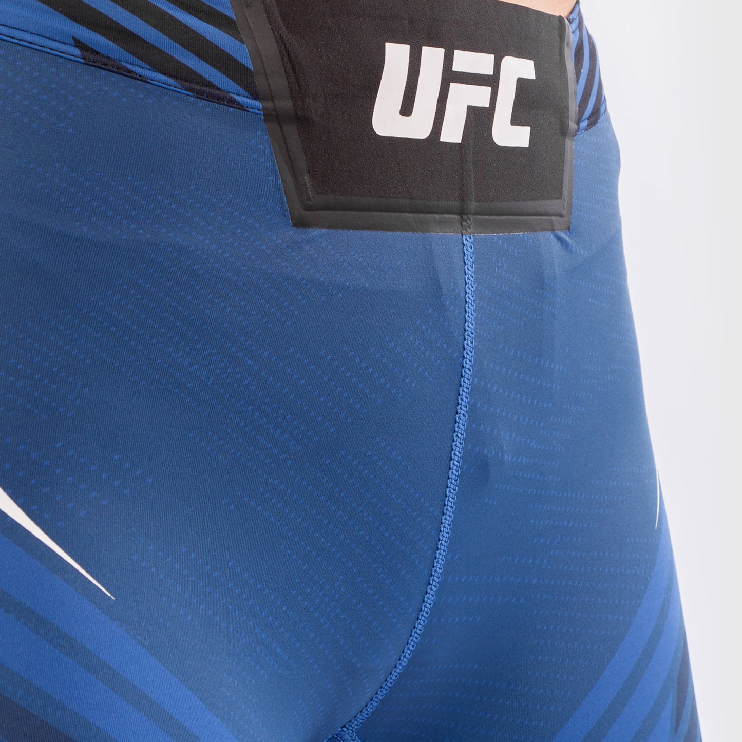 UFC Venum Authentic Fight Night Damen Vale Tudo Shorts - Long Fit - Blau