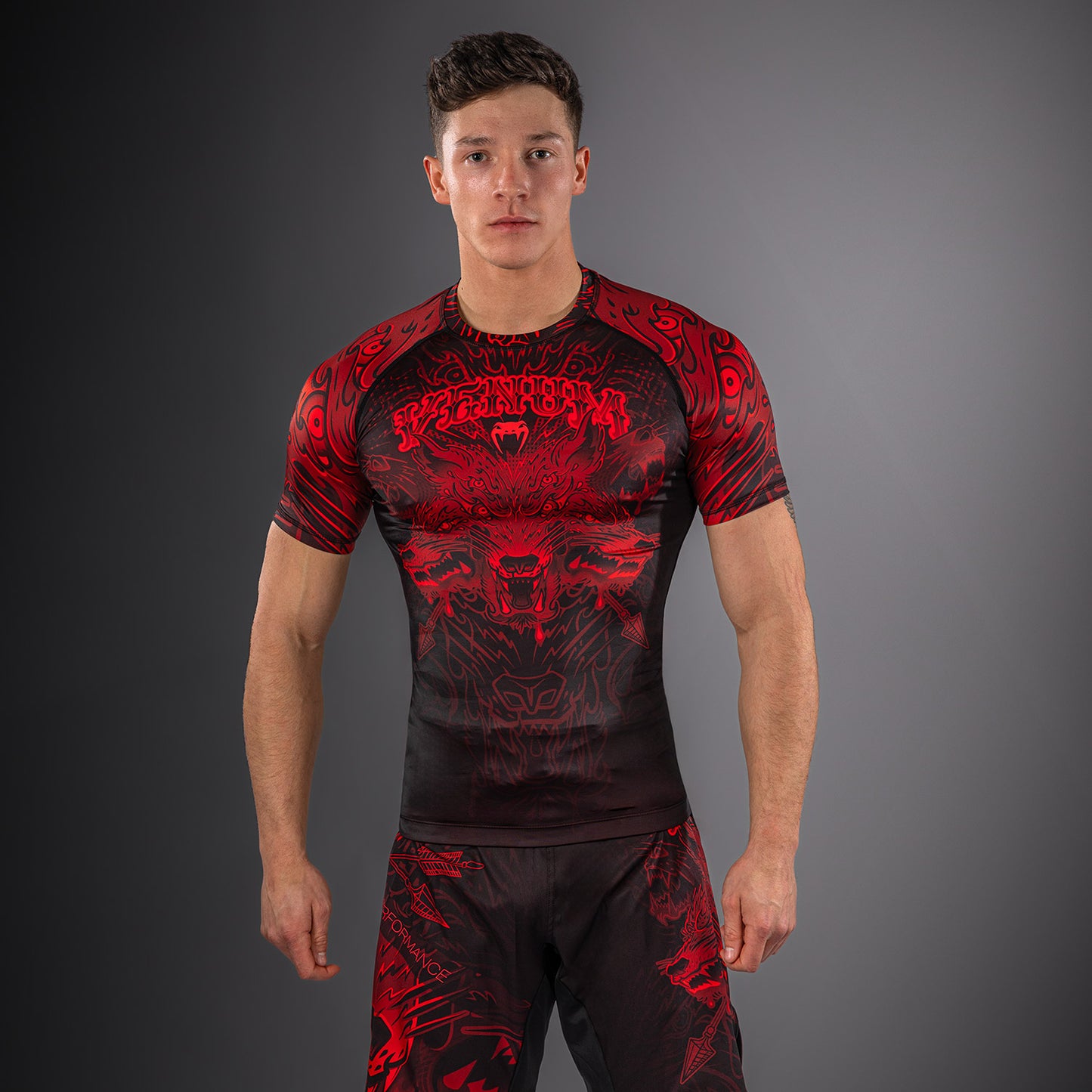 Venum Wolf Atak Kurzarm Rashguard – Schwarz/Rot
