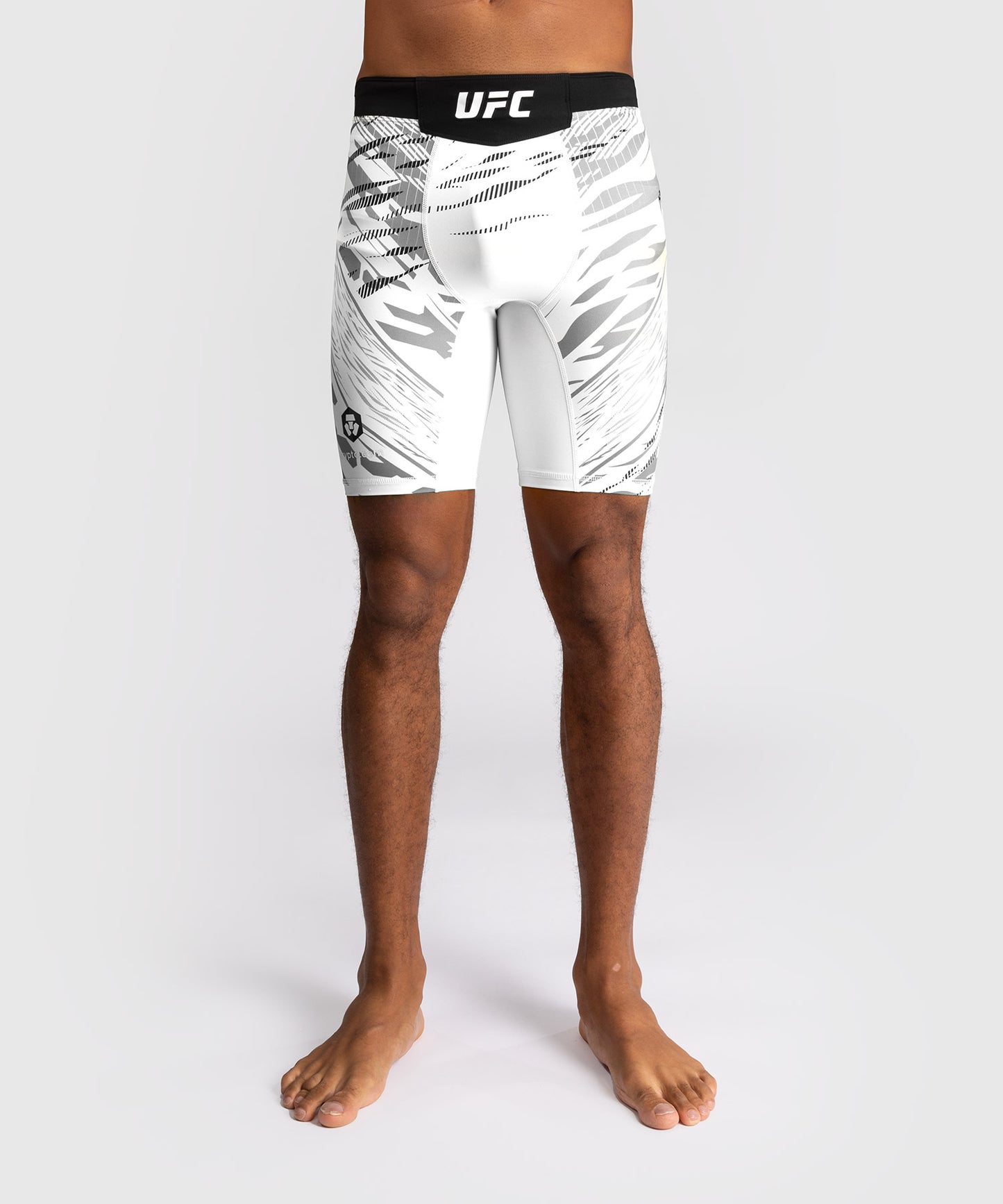 UFC Fusion by Venum Authentic Fight Night Herren Vale Tudo Short - Weiß