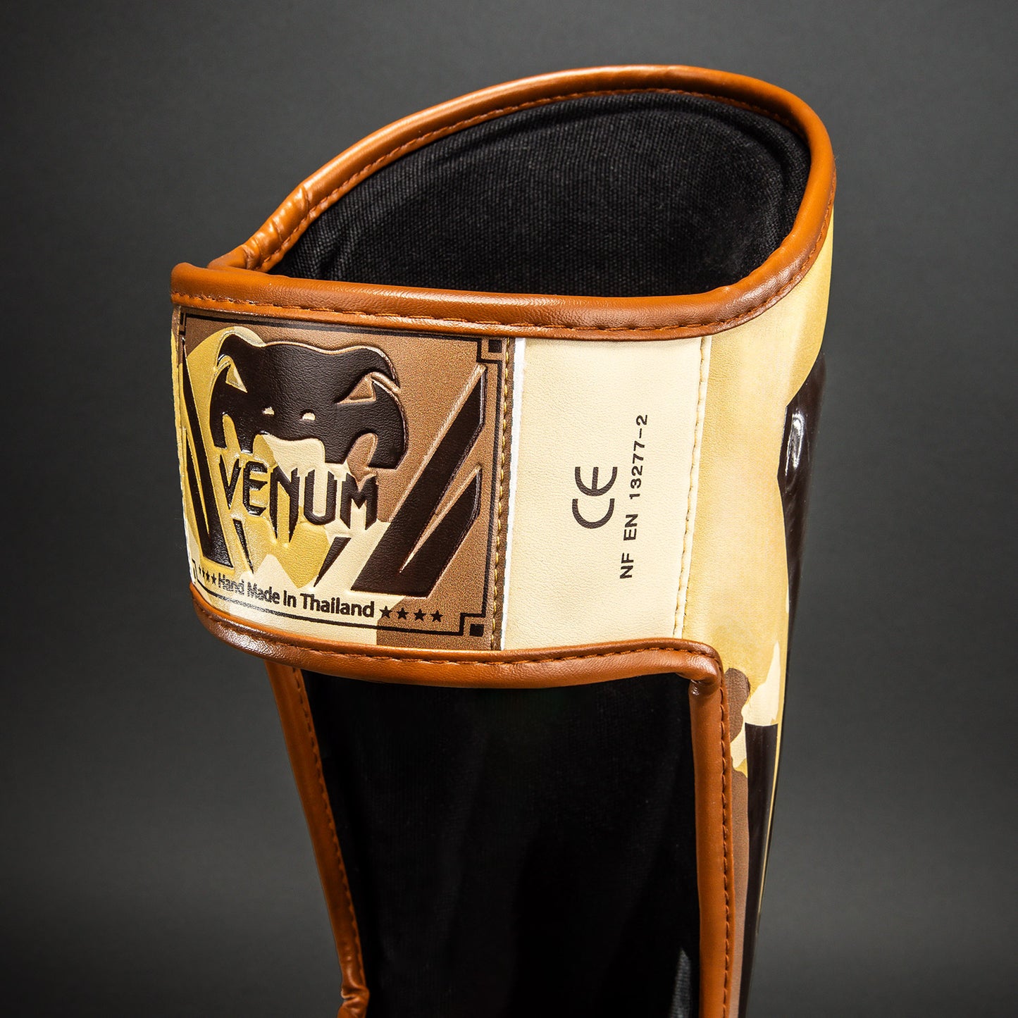 Venum Elite Schienbeinschoner - Hellbeige/Braun