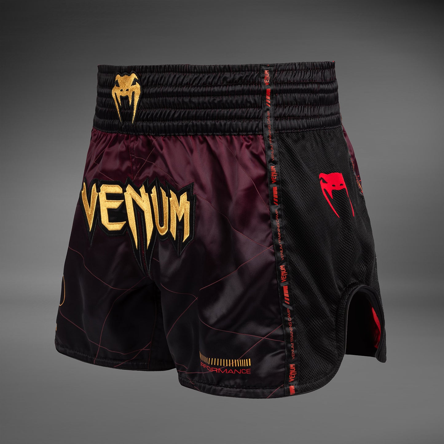 Venum Tactical XT  Muay Thai Shorts - Schwarz/Burgund/Gold