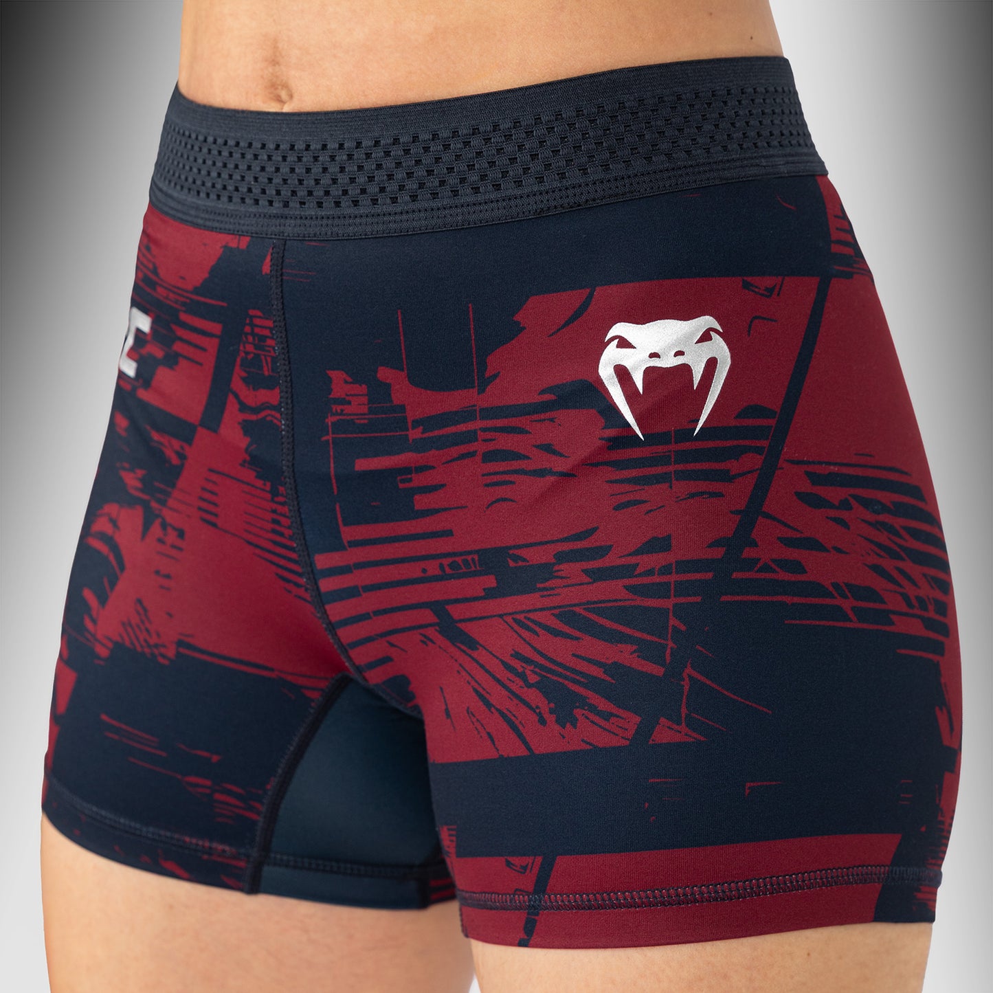 UFC Zenith by Venum Authentic Fight Week Performance Vale Tudo Short Damen - Marineblau/Burgunderrot/Silber